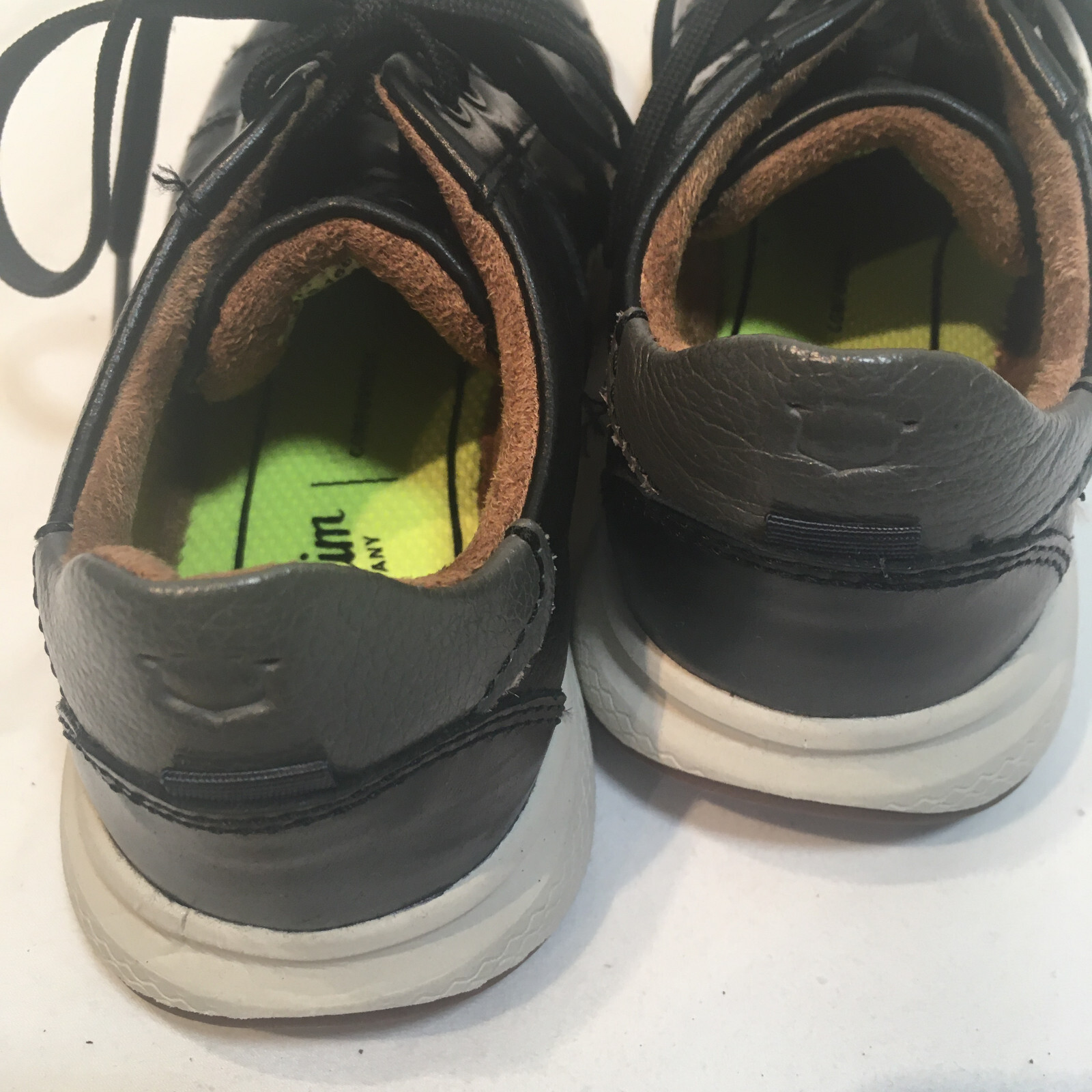 Size 12 12 Florsheim boys shoes lace up comfortech black leather and man made