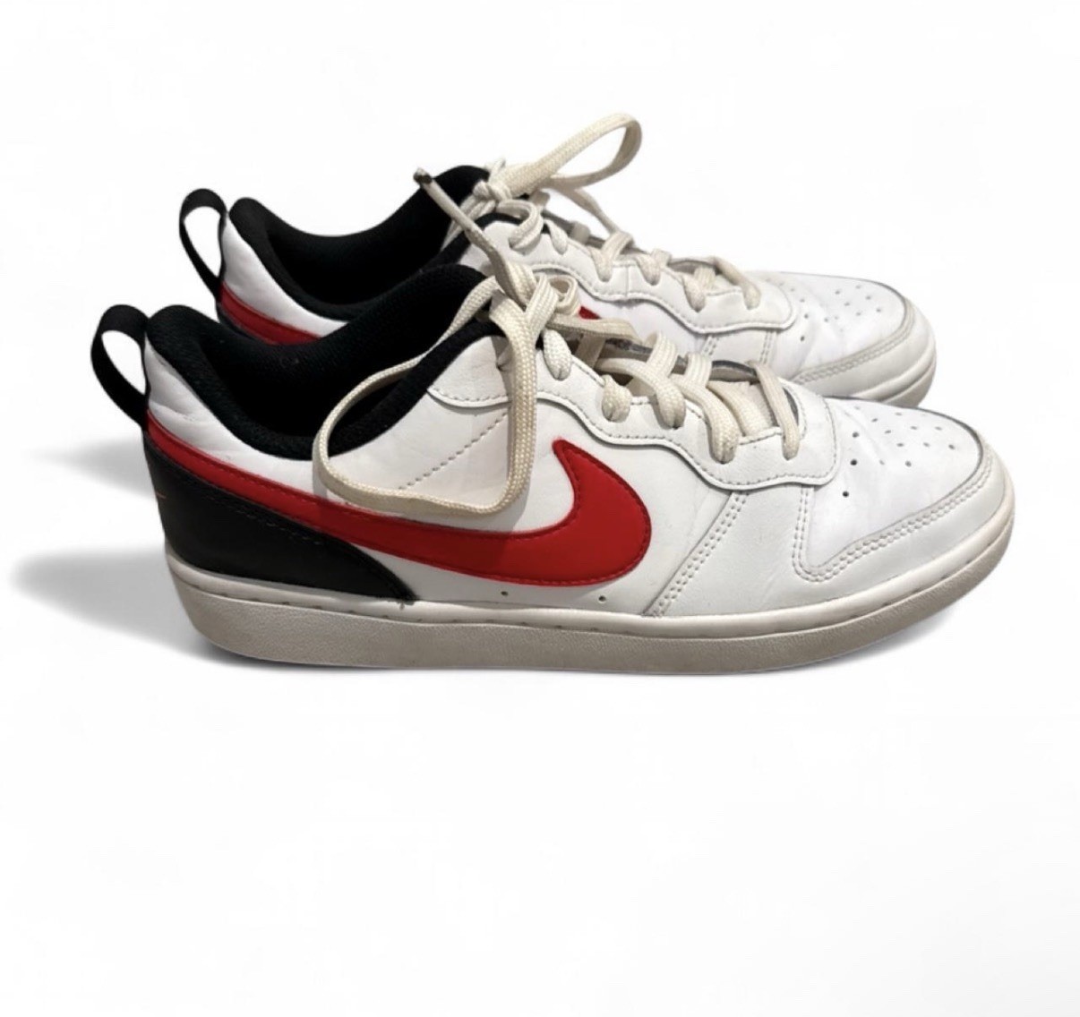 Nike Court Borough Low Top Sneakers White/Red/Black Kids 6.5Y BQ5448-110