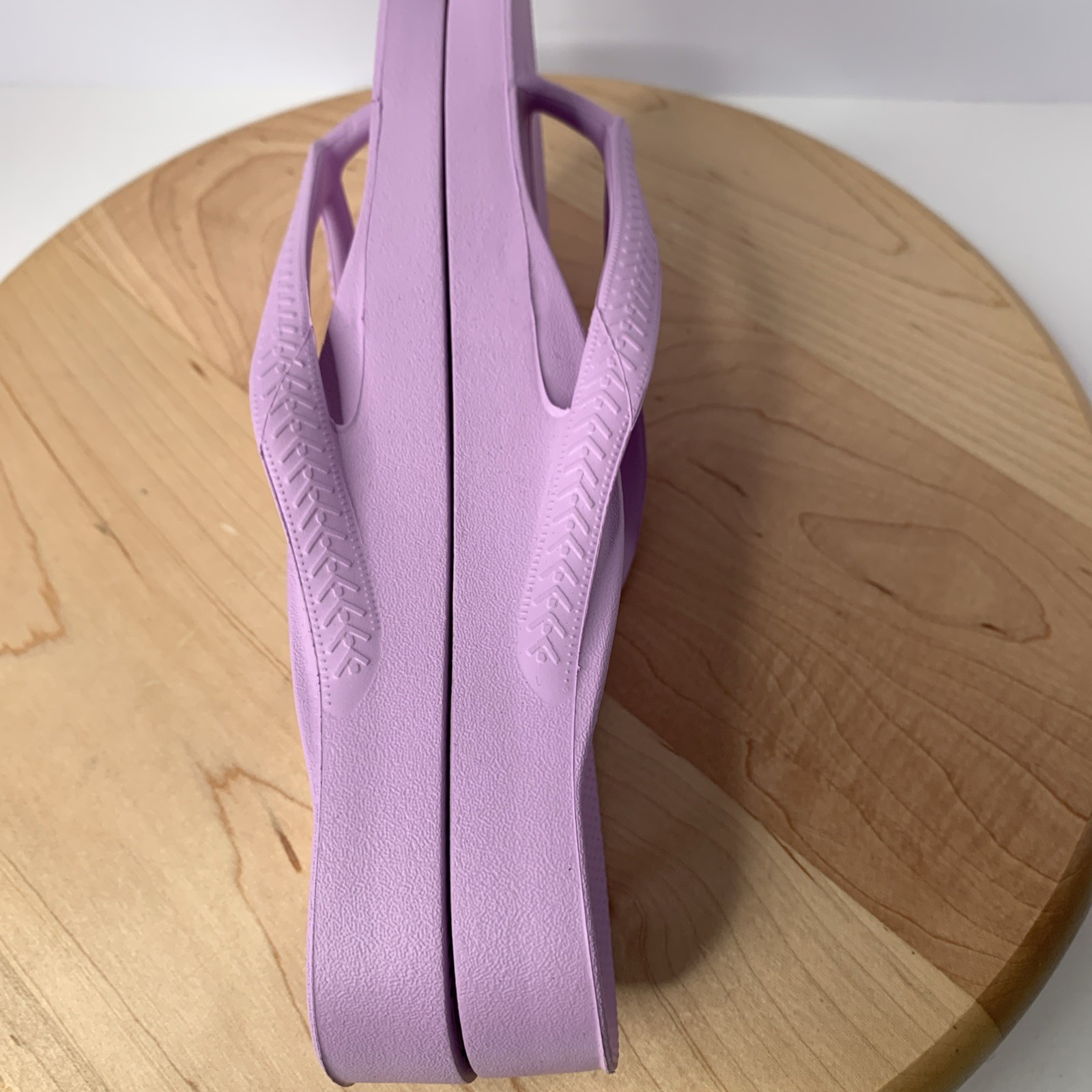 Archie’s Comfort Flip Flops Lilac New Women’s Size 8 Arch Support