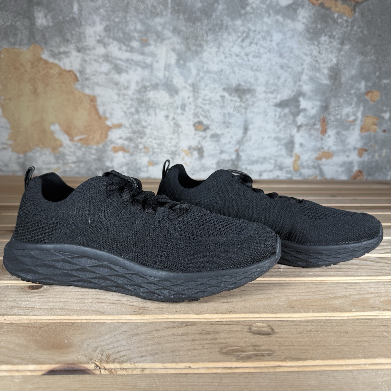 Women’s Shoes For Crews EVERLIGHT Black Cushion Slip Resistant Sneaker – 8