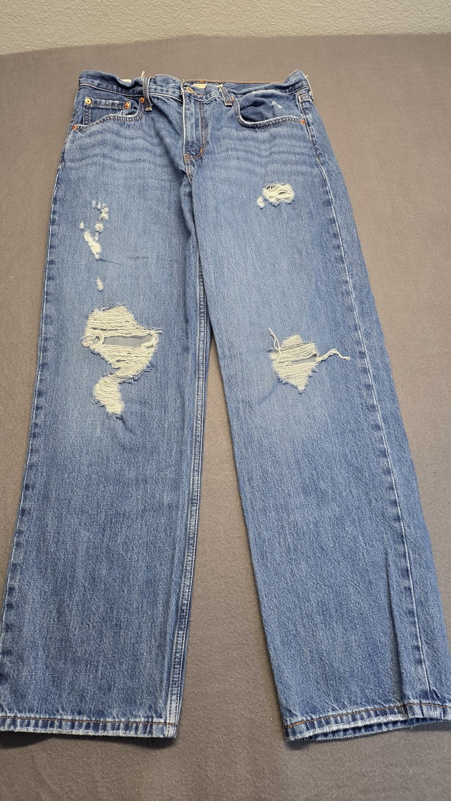 Levi’s Women’s Low Pro Straight Distressed Jeans Size 31 Medium Wash Blue