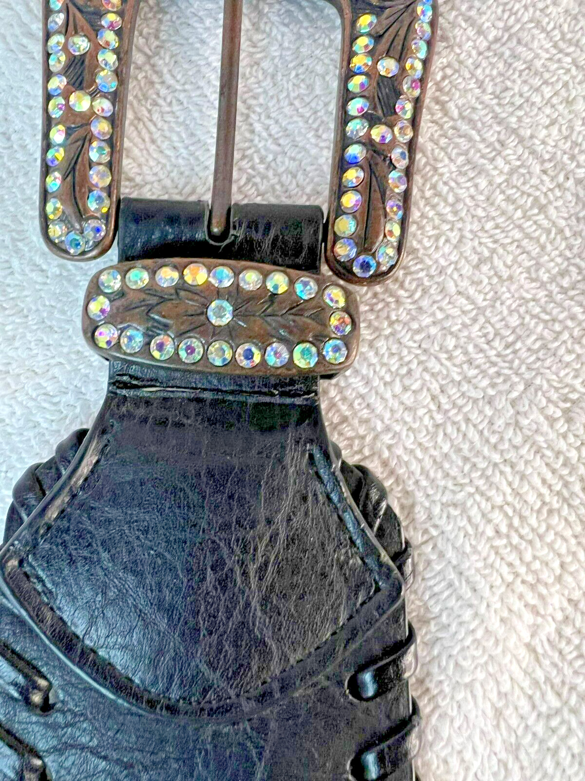 Beaded Belt 2.75″ width size small 39″ not including buckle. rhinestones