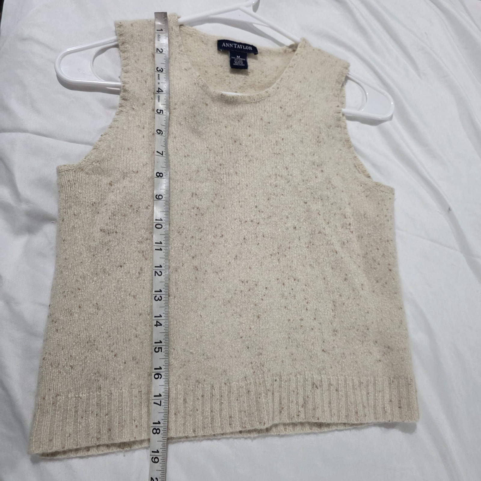 Womens Cashmere Silk Wool Sweater Vest Size Medium Granola Cream Academia
