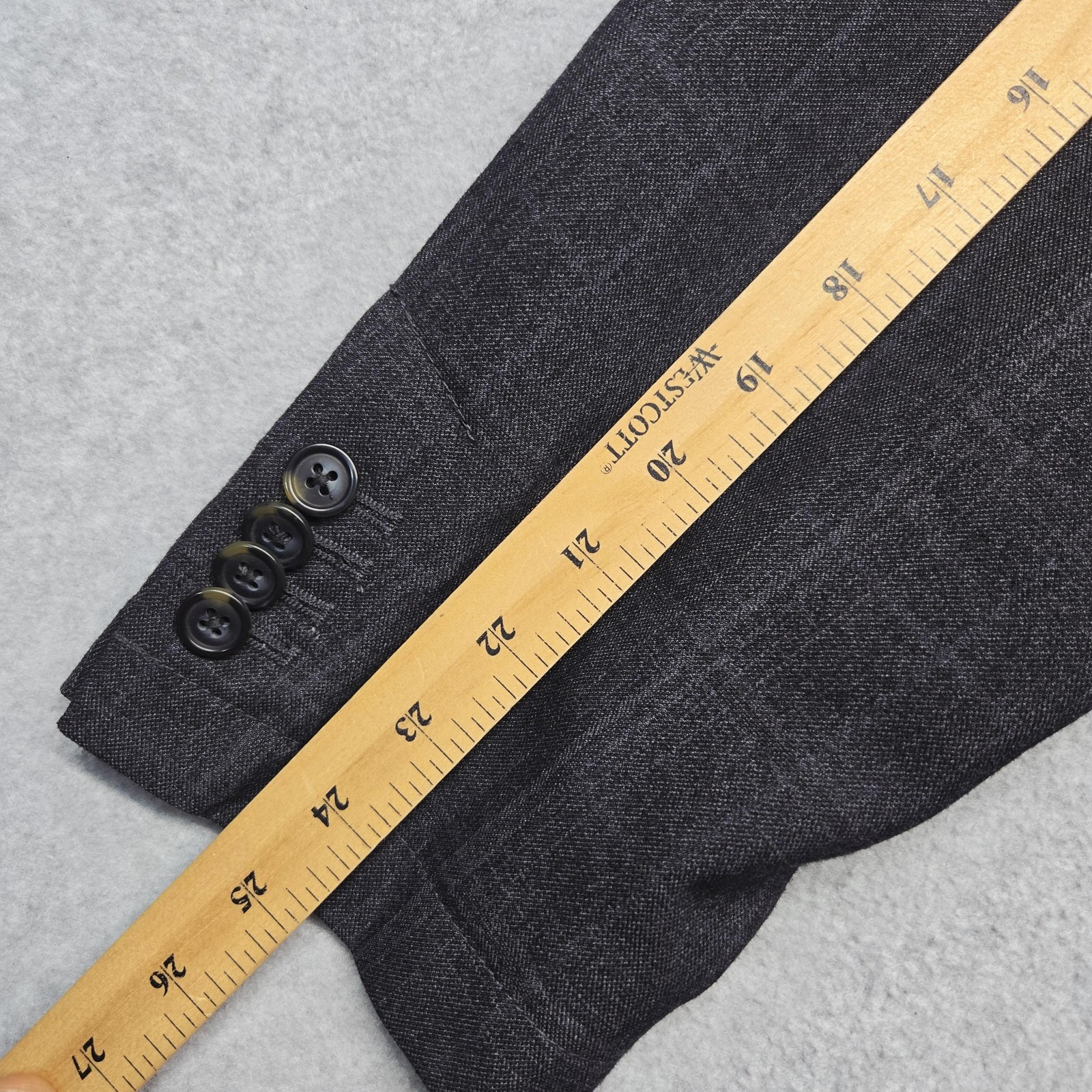 Cremieux Blazer Mens Large Dark Grey Check Plaid Off-Duty Jacket Wool Blend