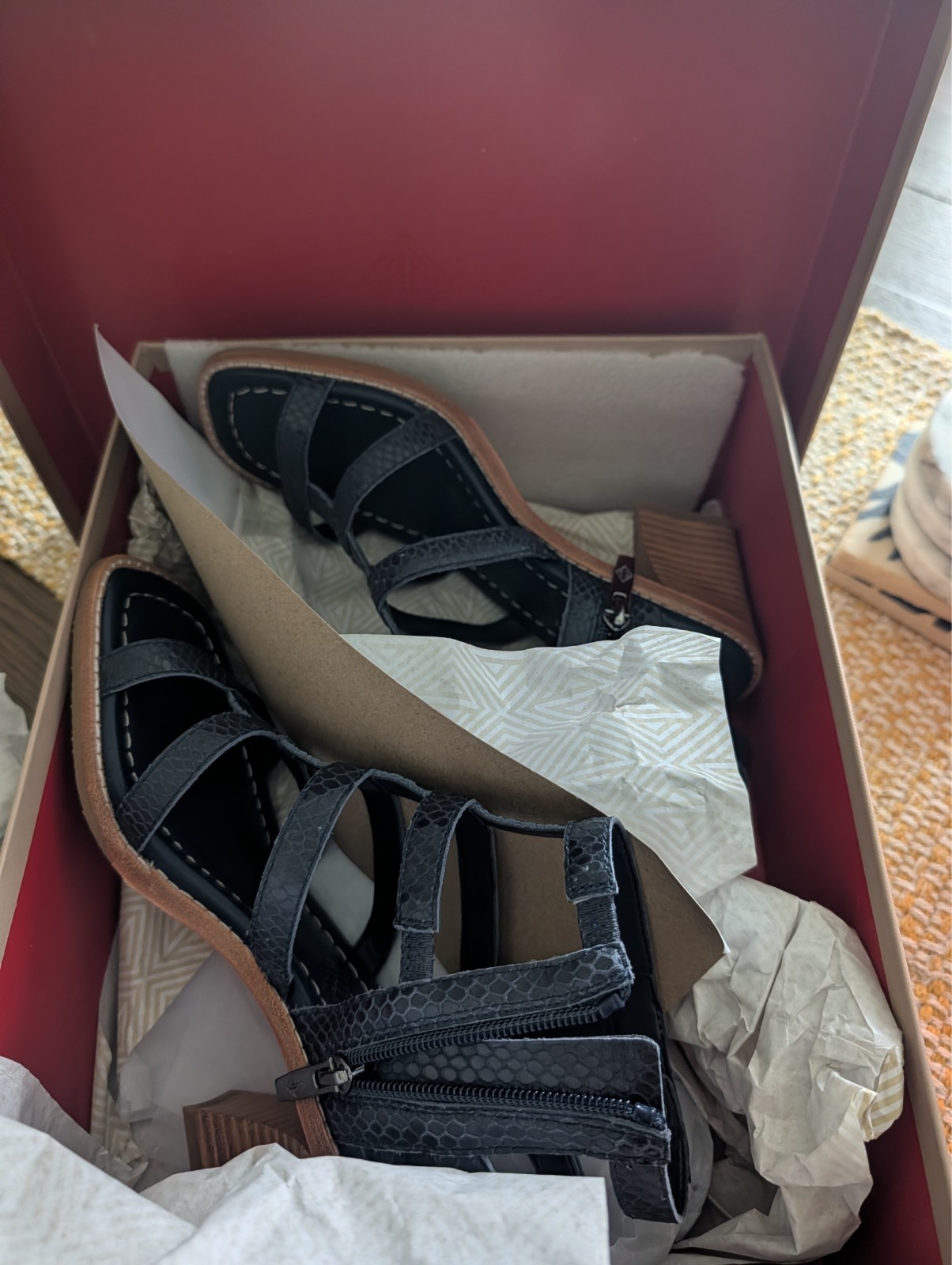NEW Designer shoes women, Size 7.5 – Brand New in the box/never worn, see pics