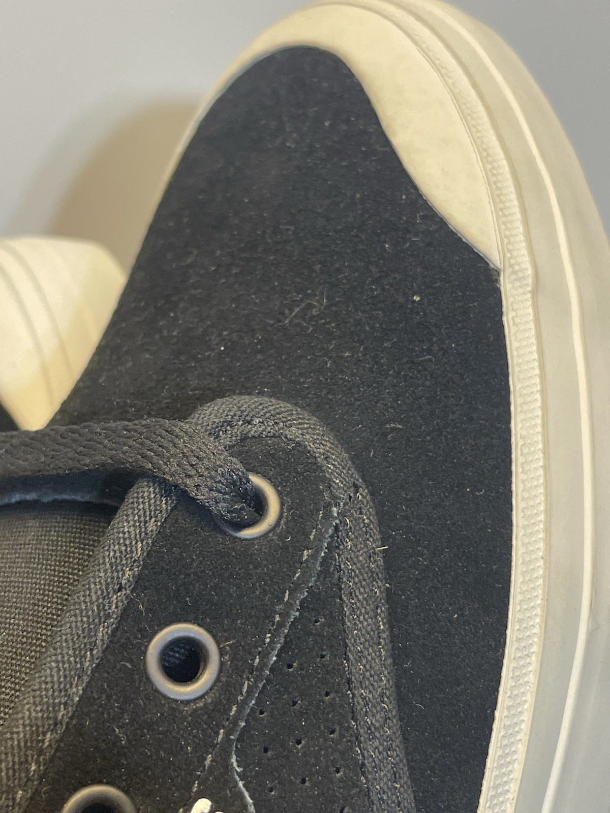 New! DVS CEDAR Skate Shoes Black White Suede Woman’s Sz US 9.5 Or Men’s 7.5! Rad