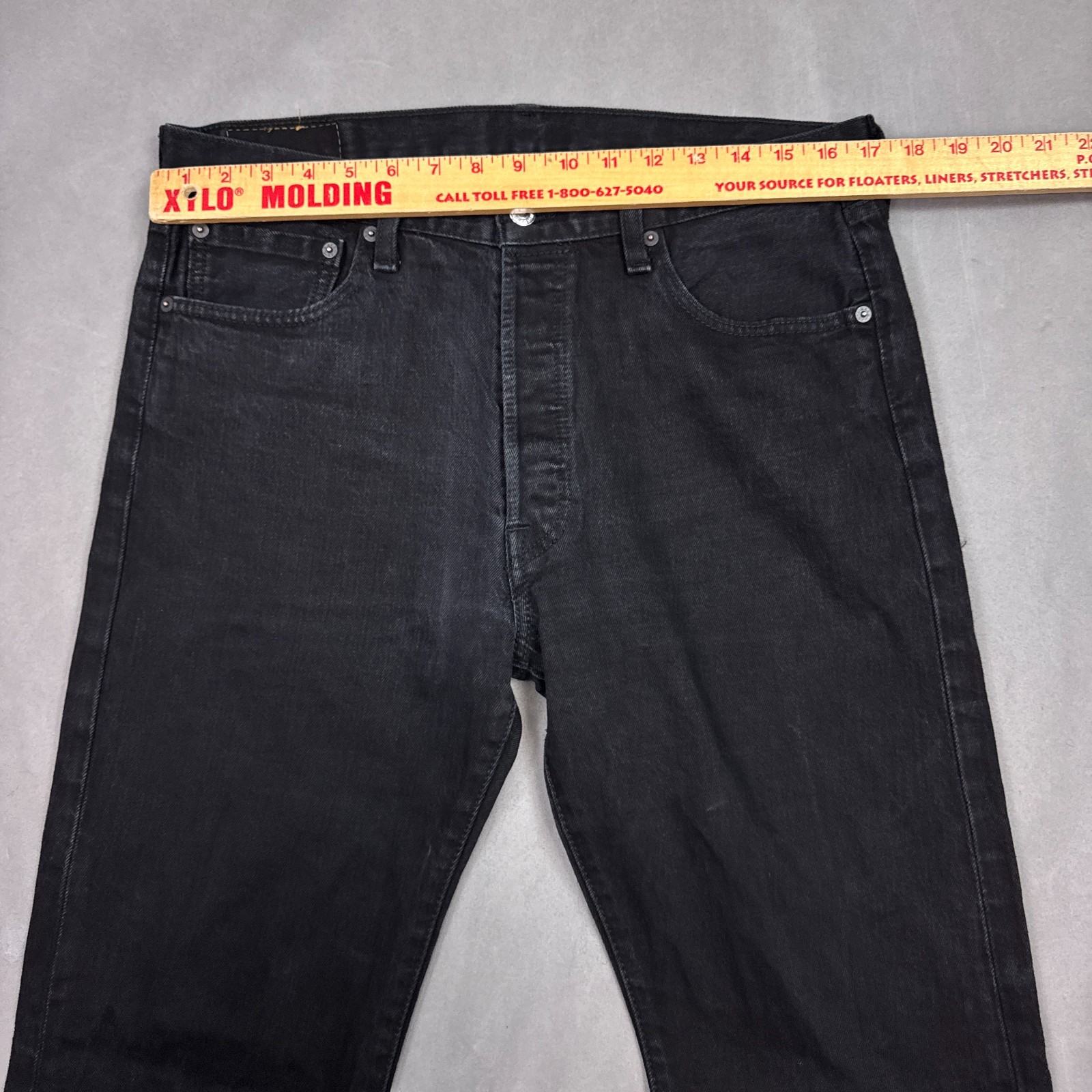 Levis 501 Jeans Mens 34×32 Black Button Fly Denim Pants Straight Dark (Tag34x36)