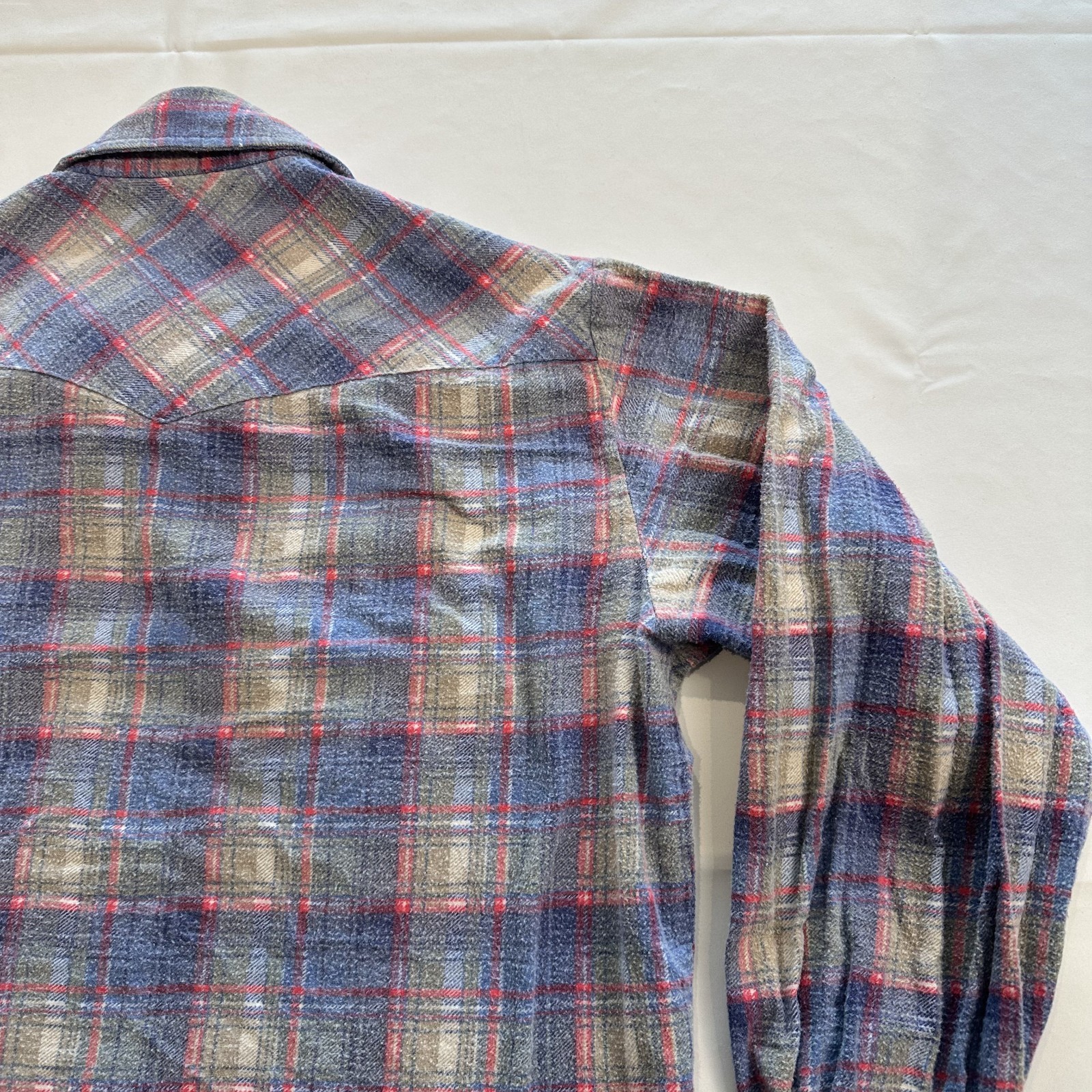 VTG Plainsman Pearl Snap Long Sleeve Shirt Plaid Mens M Western Cowboy