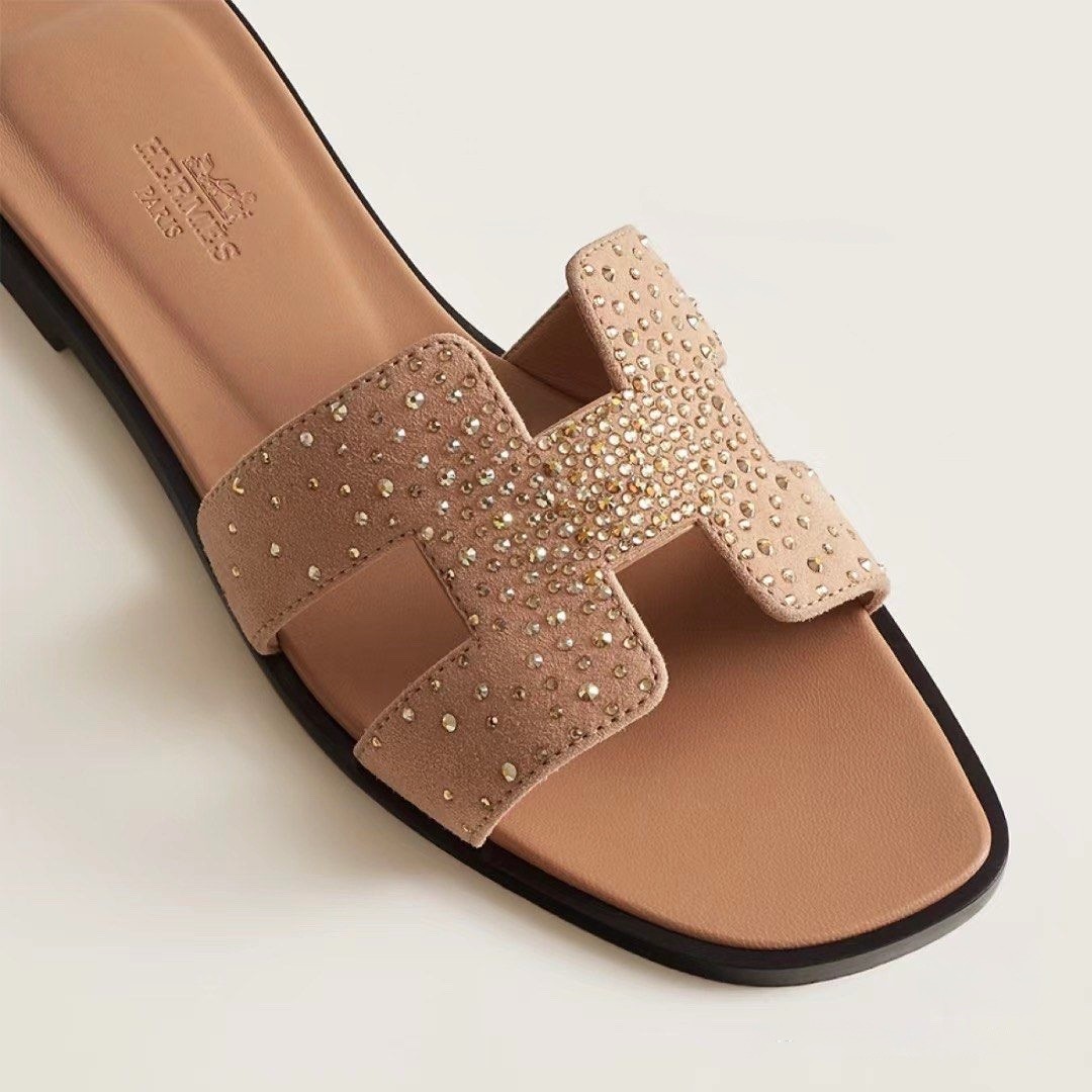 $1500 HERMES “Oran” with rhinestone calfskin sandals shoes – beige – FR 38 US 8