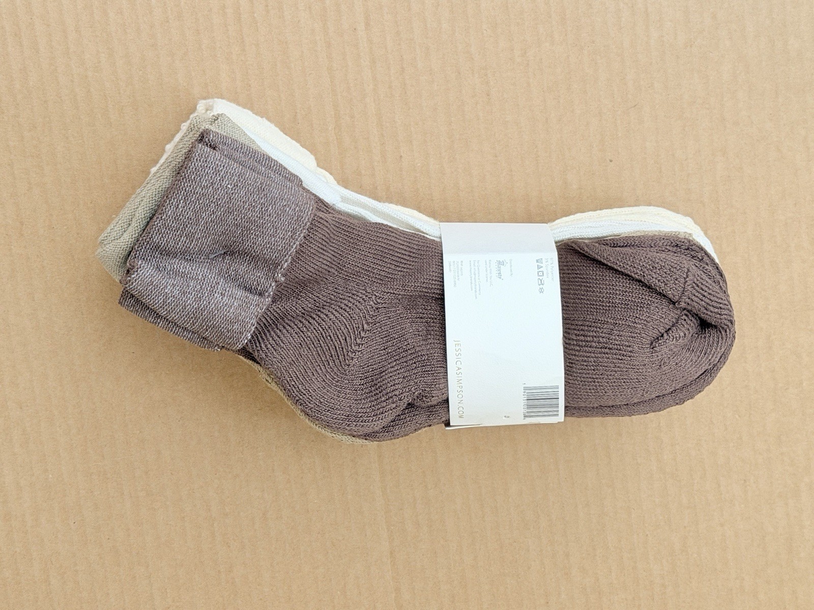 Jessica Simpson Turn Cuff Socks Women’s Shoe Size 4-10 | 6 Pairs- Ivory Multi