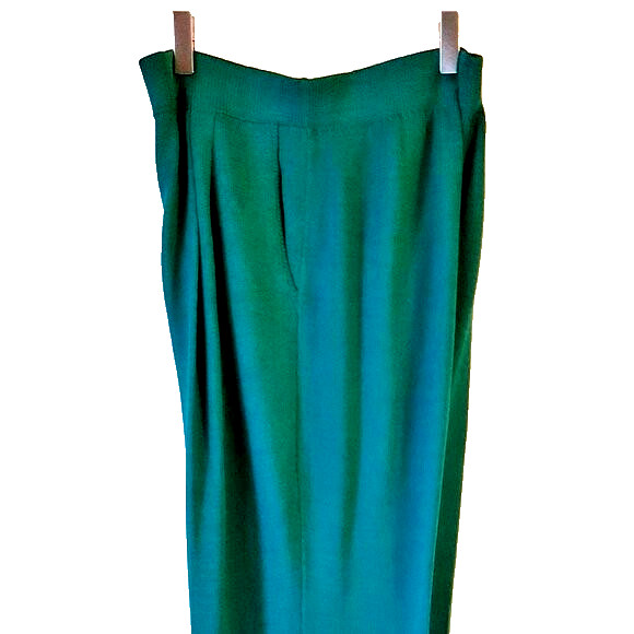 St John Collection Santana Knit Pants Green Pleated Size 8 Straight Leg Pull-On