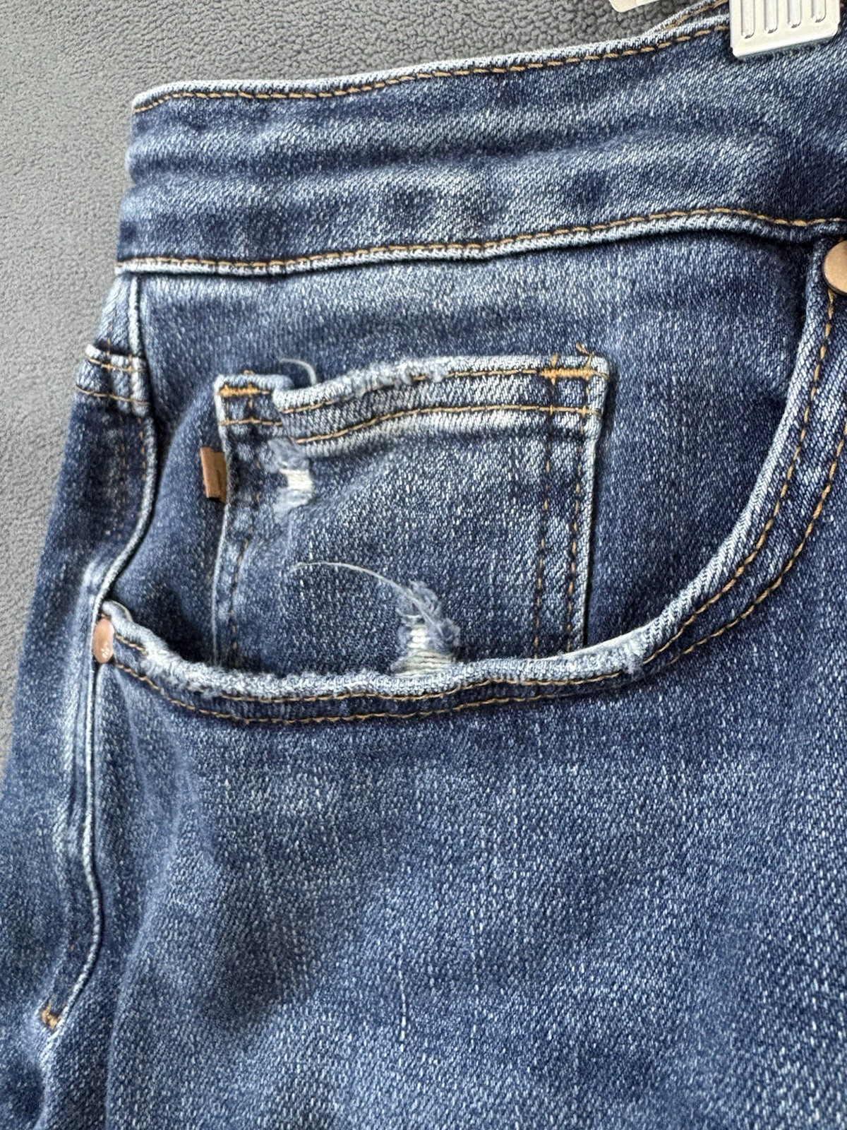 Judy Blue Jeans Womens Size 22 Slim Stretch Distressed High Waist Denim JB88776
