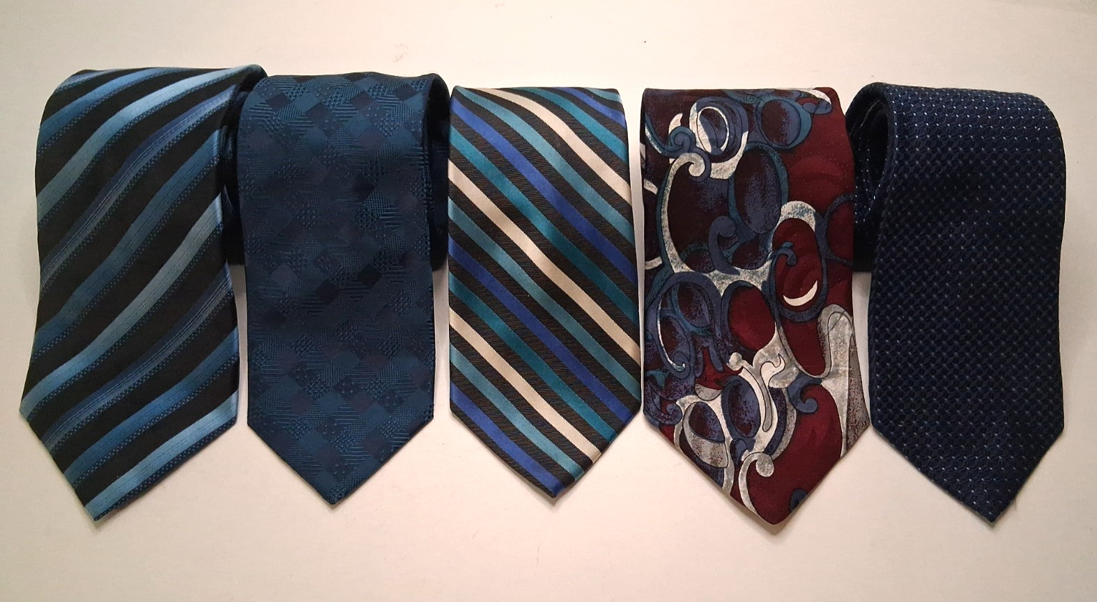 Lot of 5 Teals & Blues Neckties Name Brands Assorted Sizes Patterns & Fabric