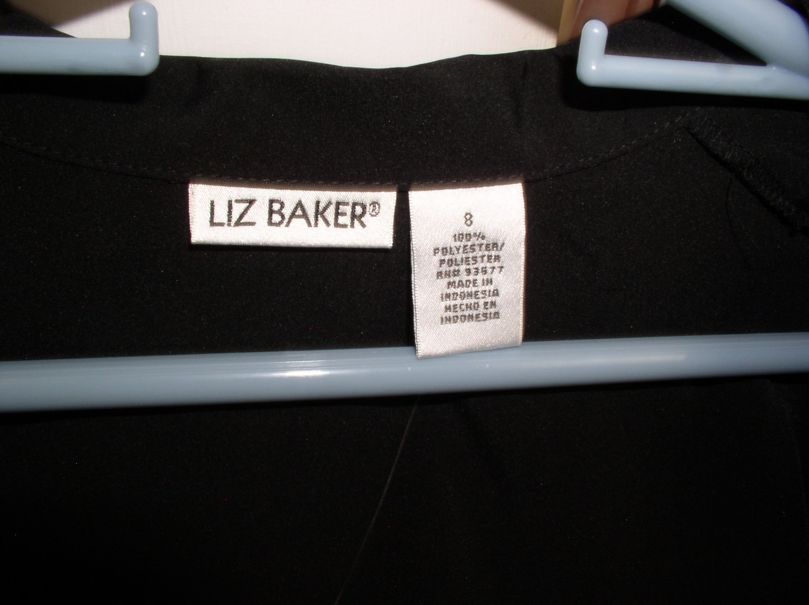 Liz Baker Blouse Black Polyester Two Button Cuff Closure Relaxed Fit NEW