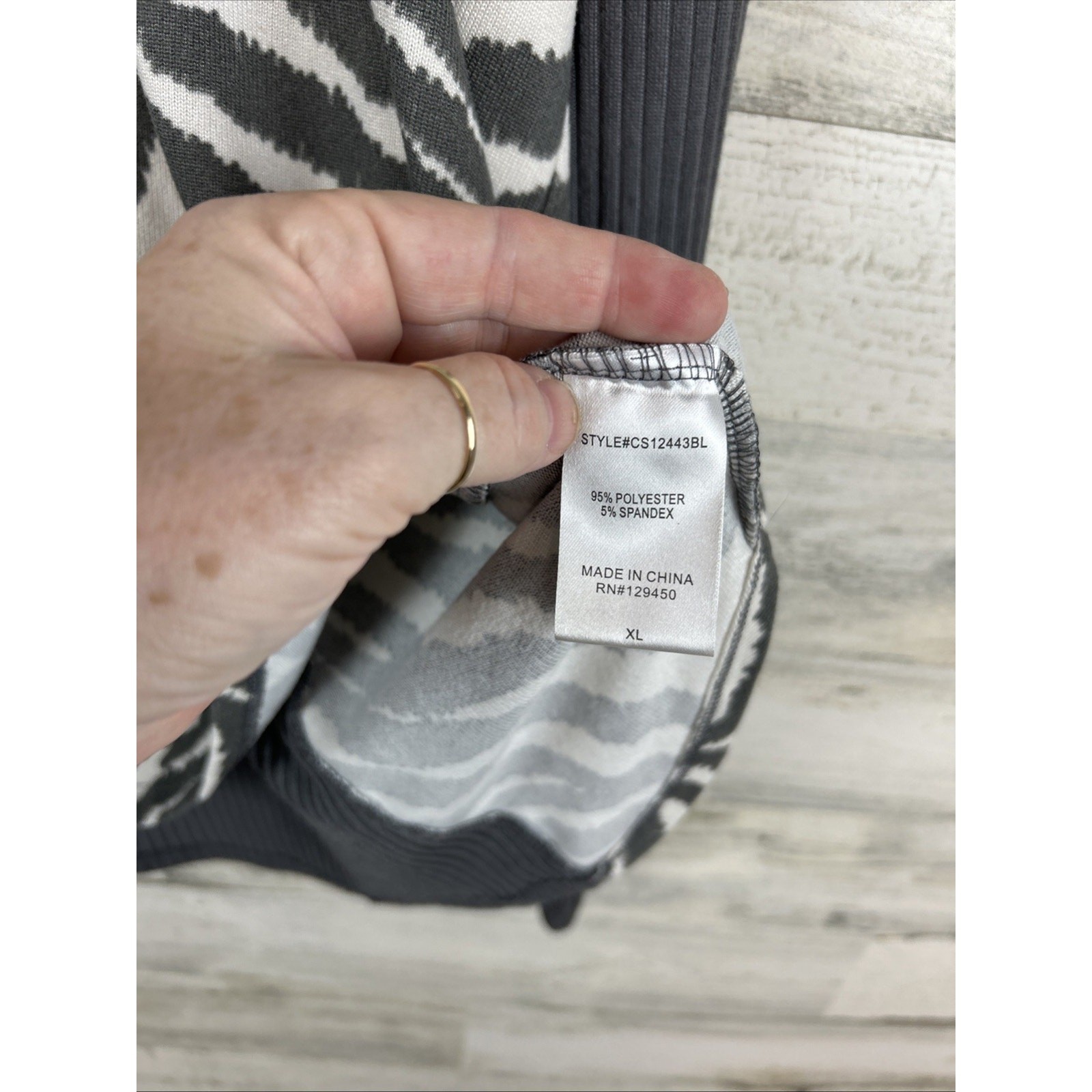 Zebra Print Como Vintage Grey Long Sleeve Top Women’s Size XL