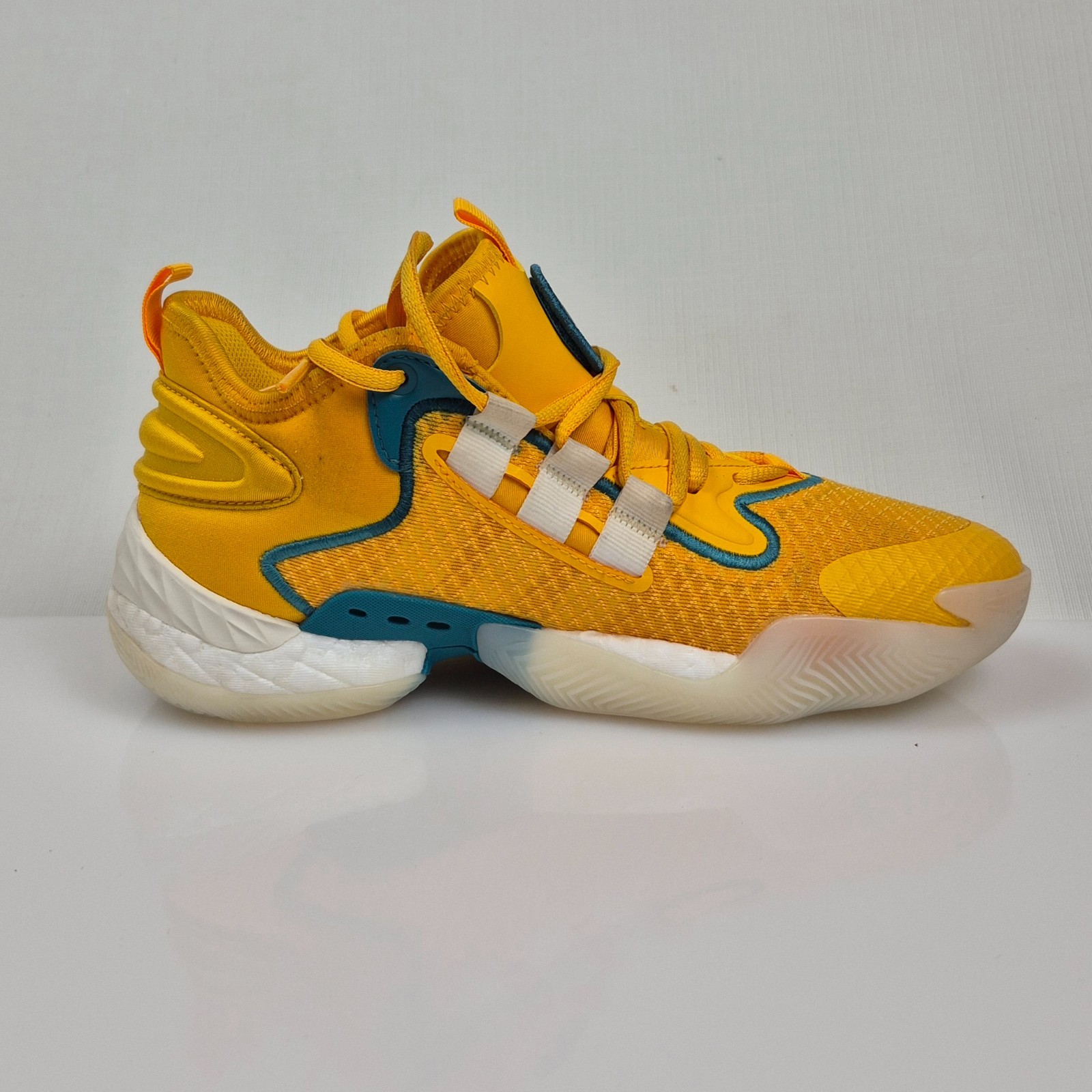 Adidas Byw Select Basketball Boost Sneaker Crew Yellow IF6673 MEN’S 5–WOMEN’S 6