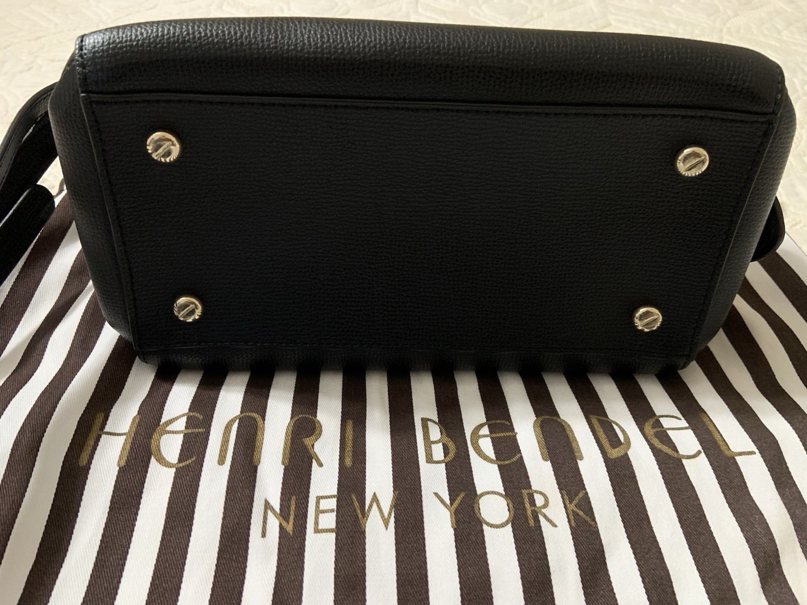 HENRI BENDEL W57th Black Mini Carryall Leather Crossbody Bag