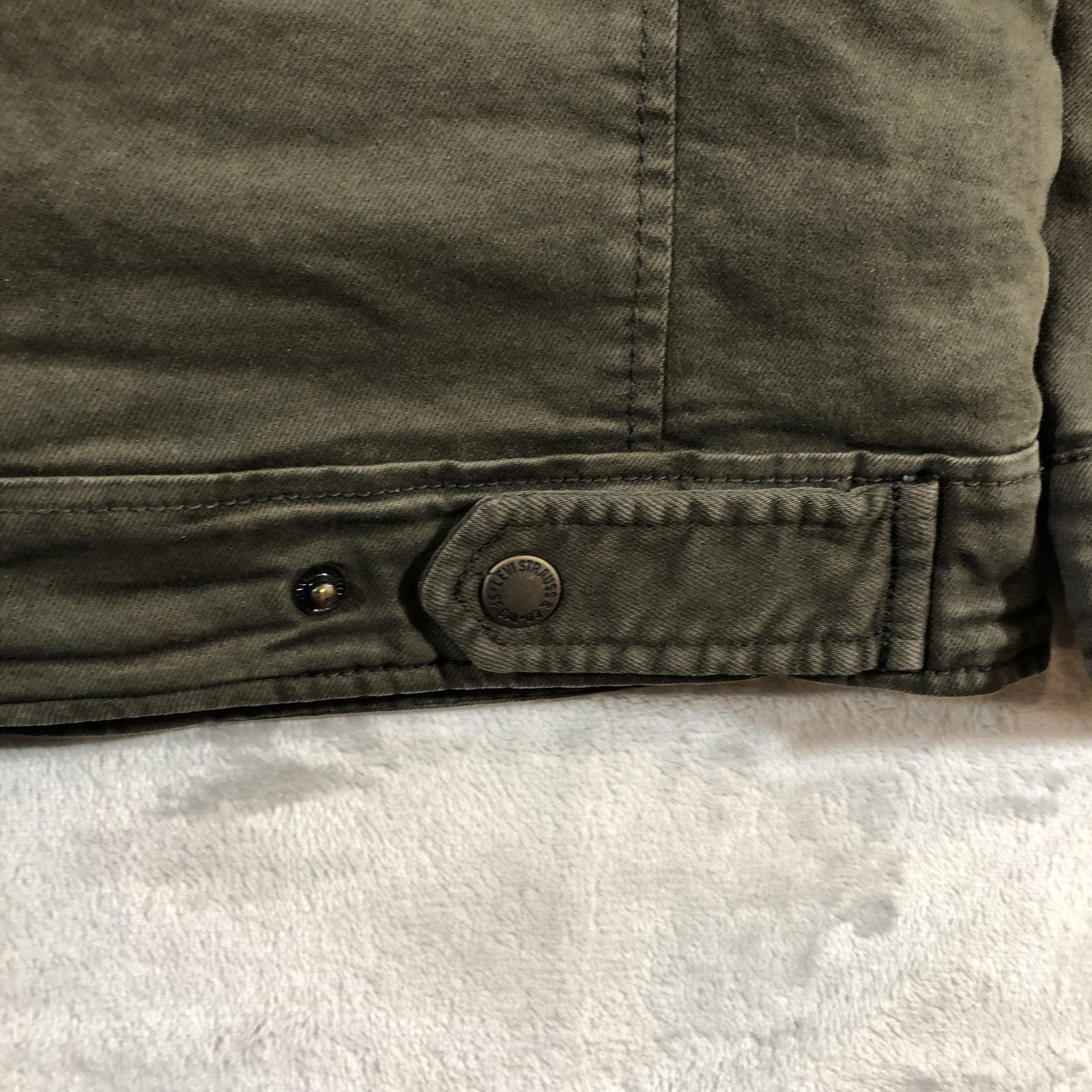 Levis Jacket Mens Medium Green Canvas Quilted Lined Field Military LM0CC046