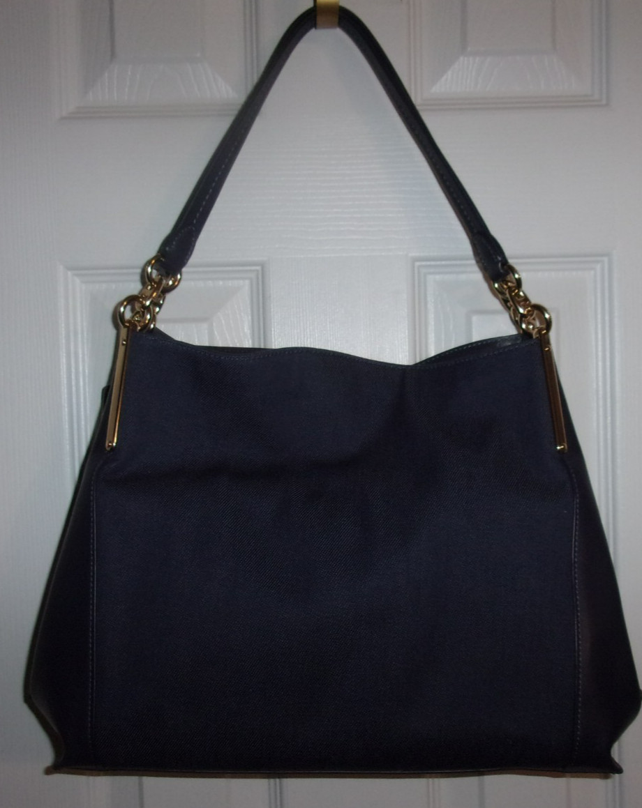 Coach Lori C0670 Shoulder Bag in Deep Navy Soft Leather &Canvas