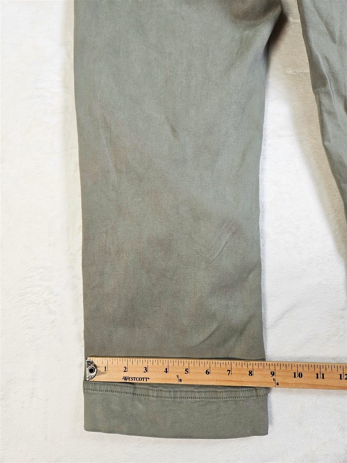 Buffalo David Bitton Crop Pants Women Size 10 Patch Pockets Stretch Green