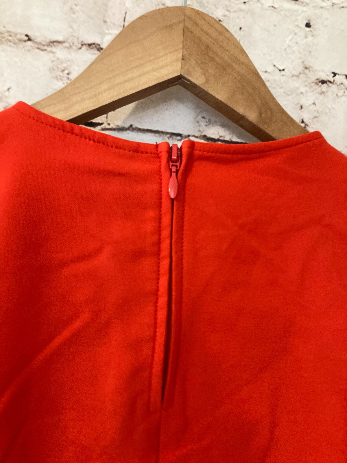 H&M Crop Top Womens Large Red Open Tie Up Front Ultra Cropped Conscious Choice