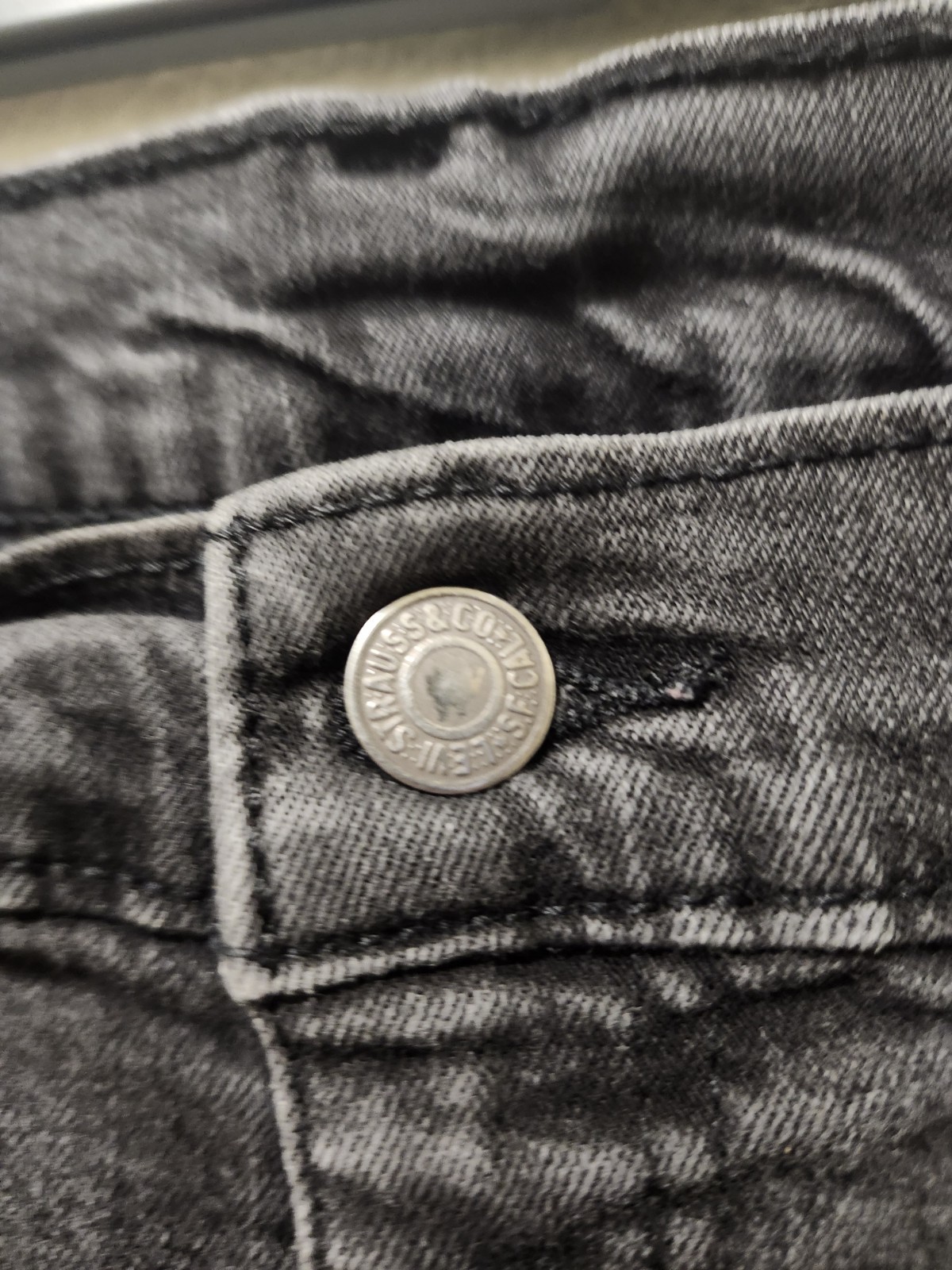 Levis 502 Jeans Mens 40×32 Premium Slim Tapered Stretch Denim Pants Actual 38×29