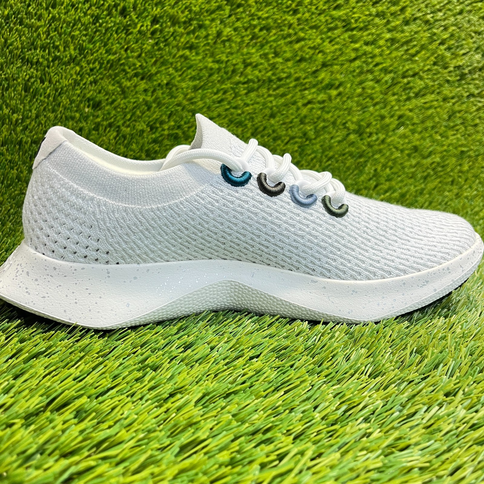 Allbirds Tree Dasher 2 Womens Size 10.5 Blizzard Athletic Running Shoes Sneakers