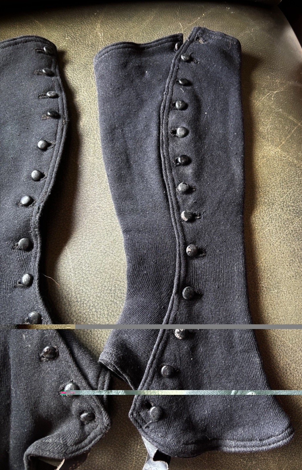 ANTIQUE VICTORIAN LONG BLACK WOOL GAITERS SPATS W/ Buttons & Straps 16 X 14 Circ
