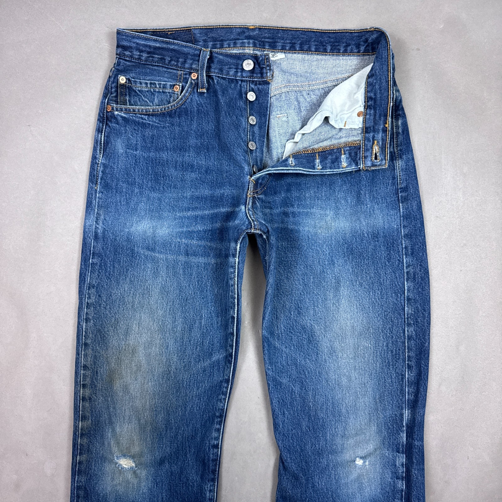 Levis 501 Jeans Mens 32×34 Blue Button Fly Denim Pants Thrashed Faded (Tag34x36)