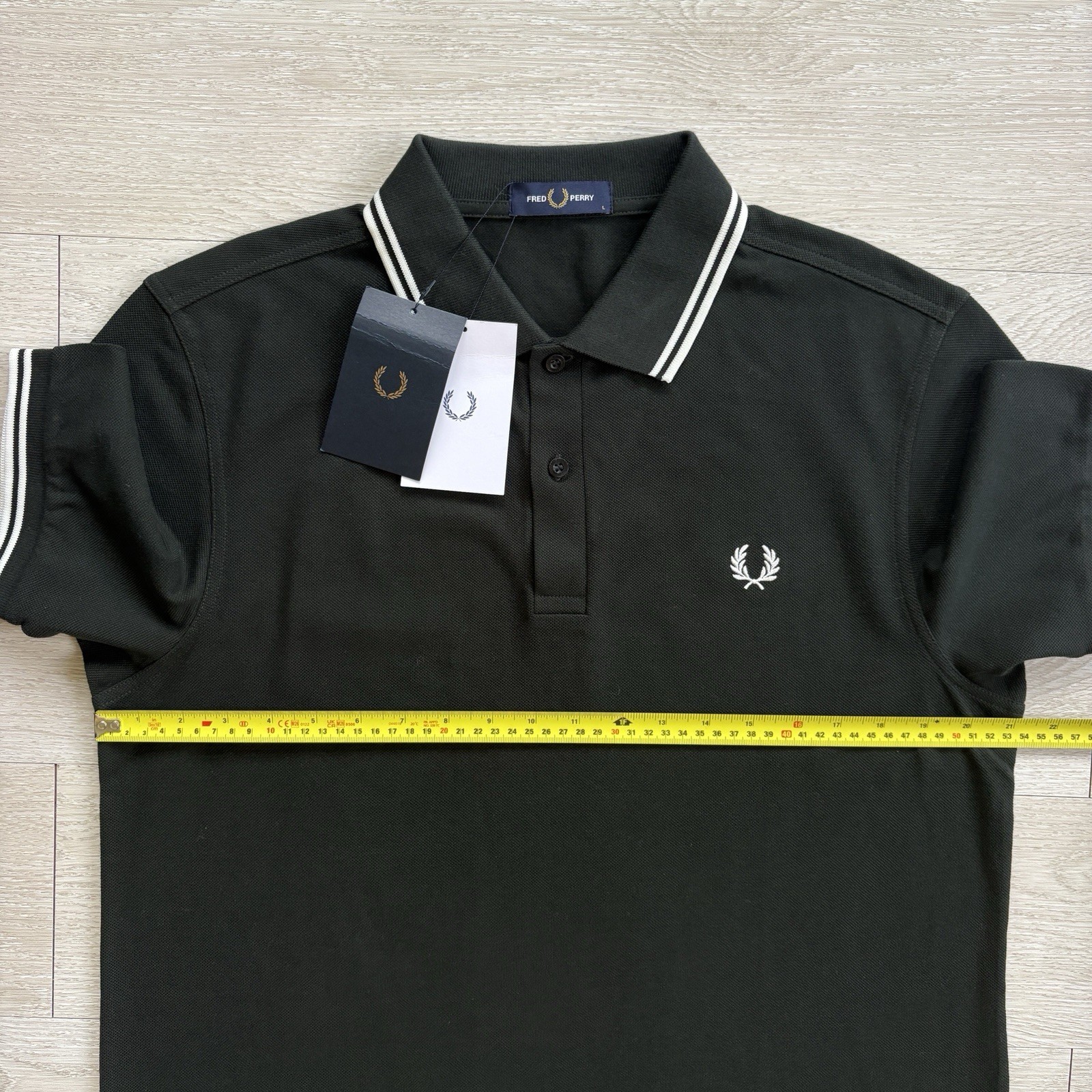 BNWT Fred Perry M3600 Short Sleeve Twin Tipped Polo Shirt Night Green Size Large