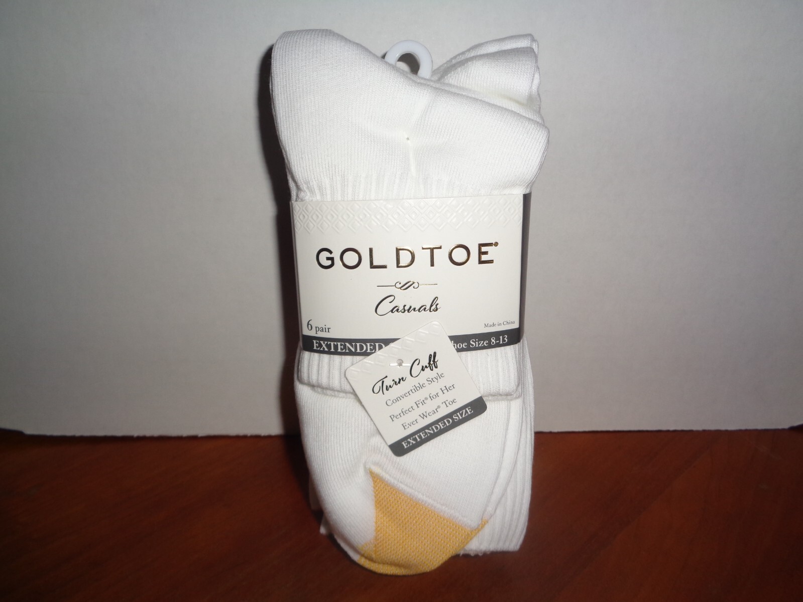 6 Pair Women’s White GoldToe Cotton Turn Cuff Socks Extended Size Shoe Size 8-13