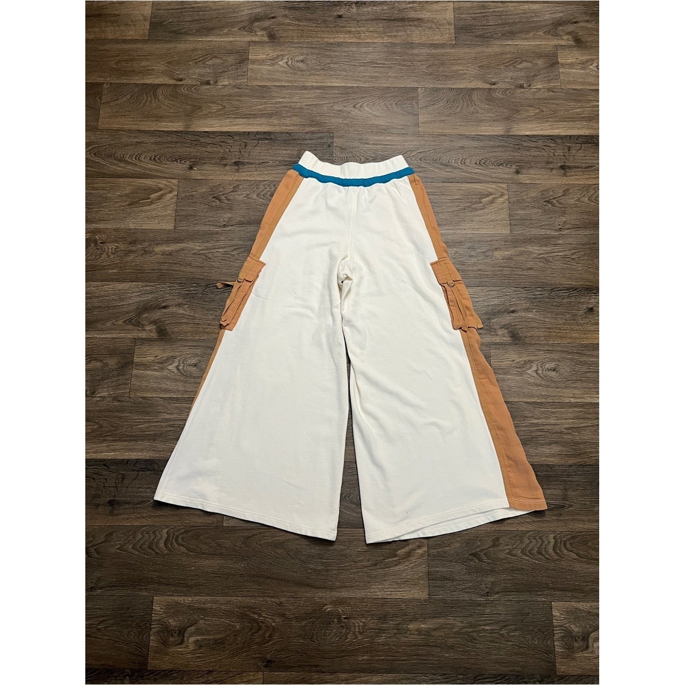 Free People FP Movement Playoff Colorblock Wide-Legs Pants Size Medium Ivory Tan