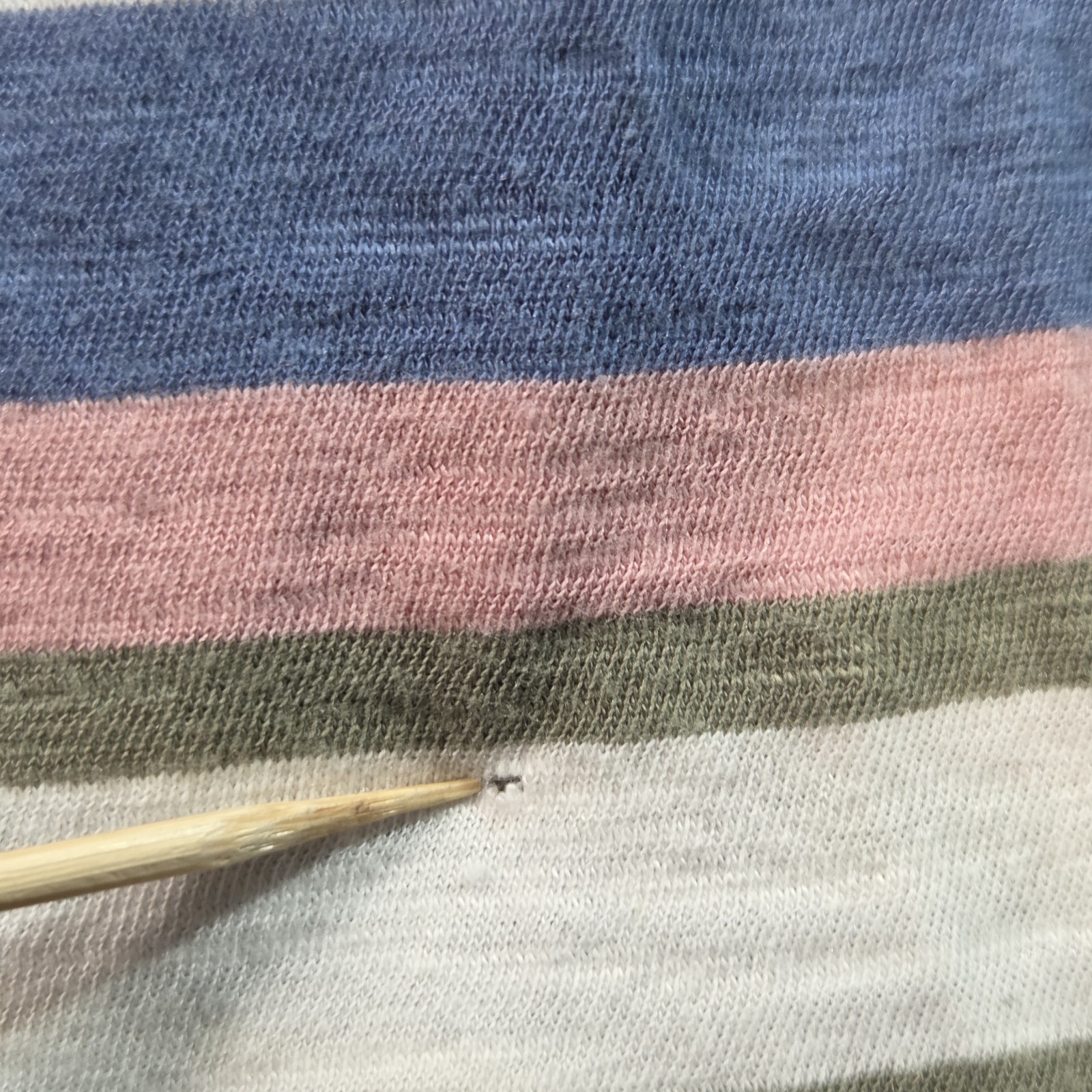Caslon Multi-color Striped Lightweight Sleeveless Top Women’s Size Small *Notes