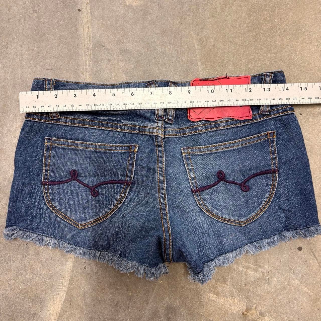 Luxirie by LRG Y2K Low Rise Denim Cutoff Shorts Womens 25 Blue McBling Frayed