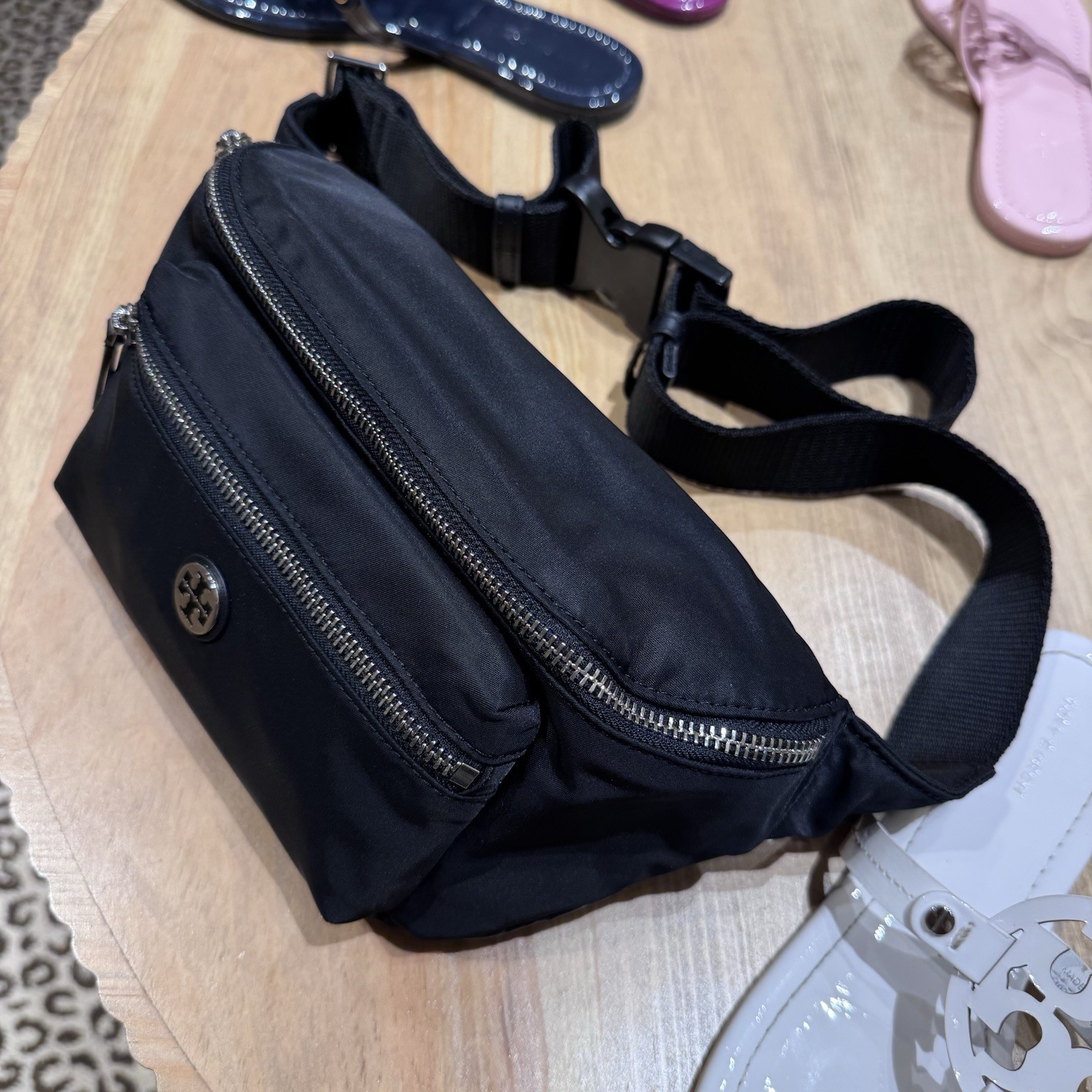 NWT Tory Burch 170436 Nylon Belt Bag Black Fanny Pack Waist Zip Crossbody