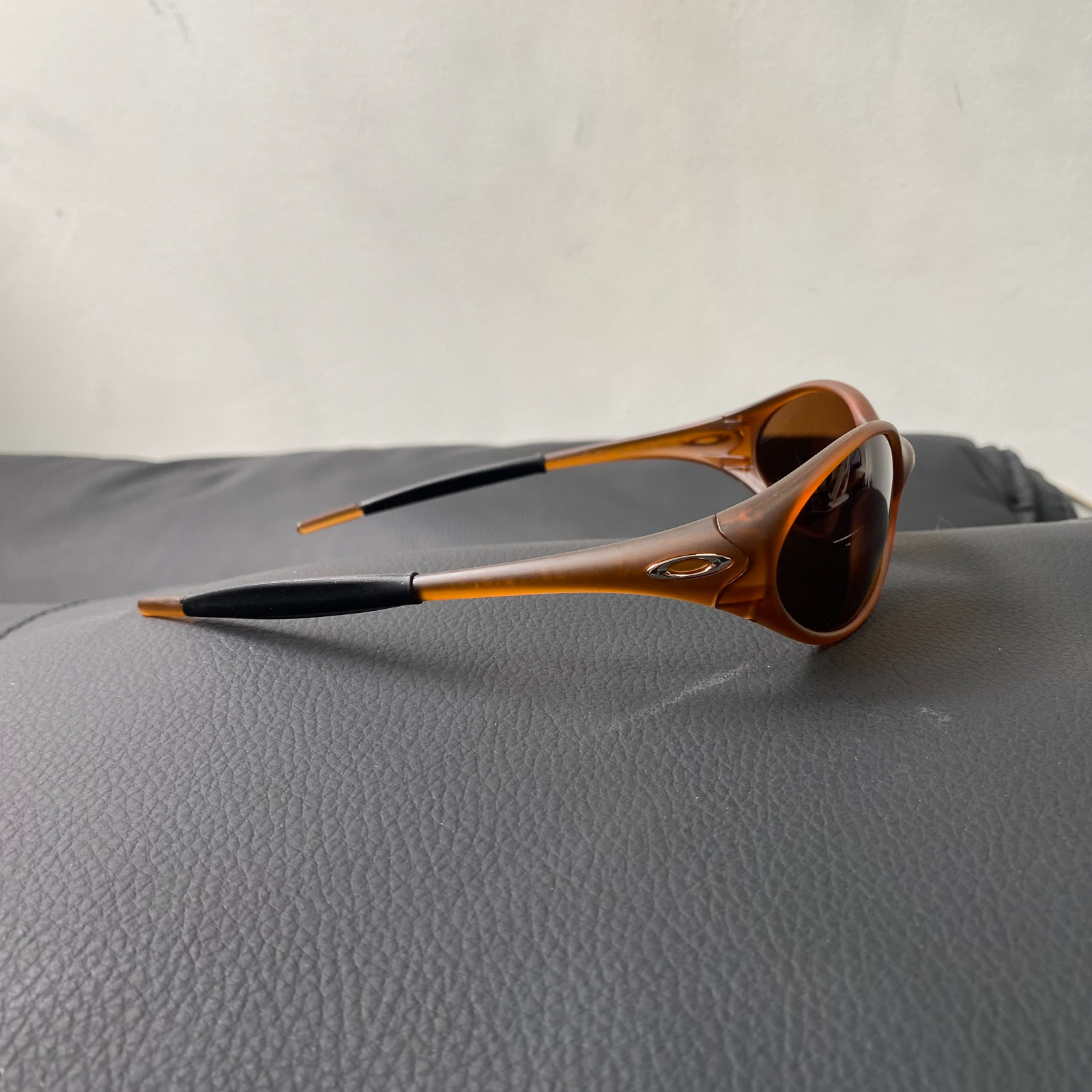 Vintage Oakley JACKET X SATISFY Prizm Sunglasses Lightweigh Brown Frames