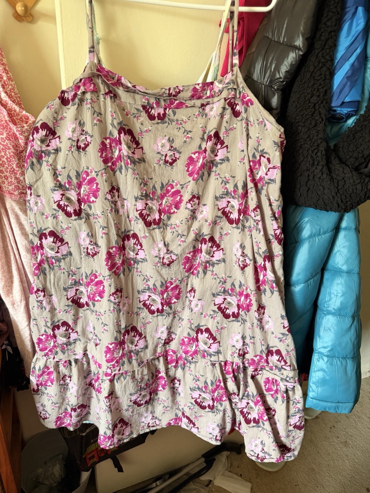 Old Navy Women’s XXL Floral Scoop Neck Spaghetti Strap Ruffle Tank Dress