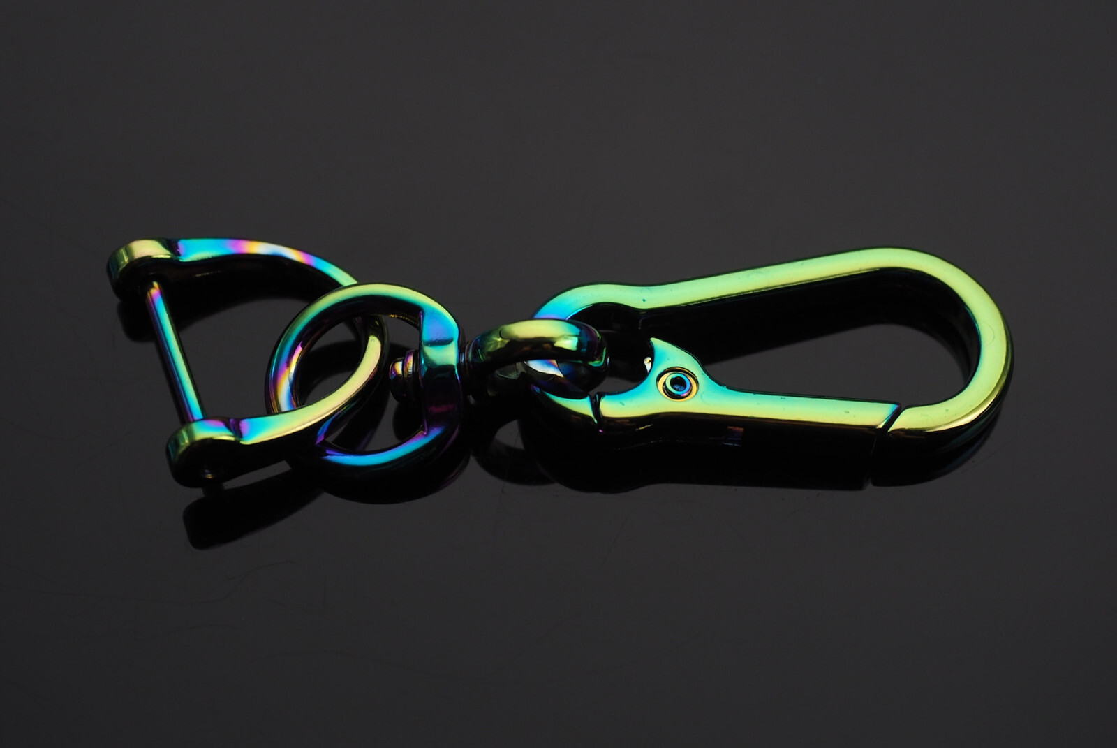 Keychain Clip Bag Belt Ergonomic Car Ring Key 360 Fob D-Ring Buckle Holder Neon
