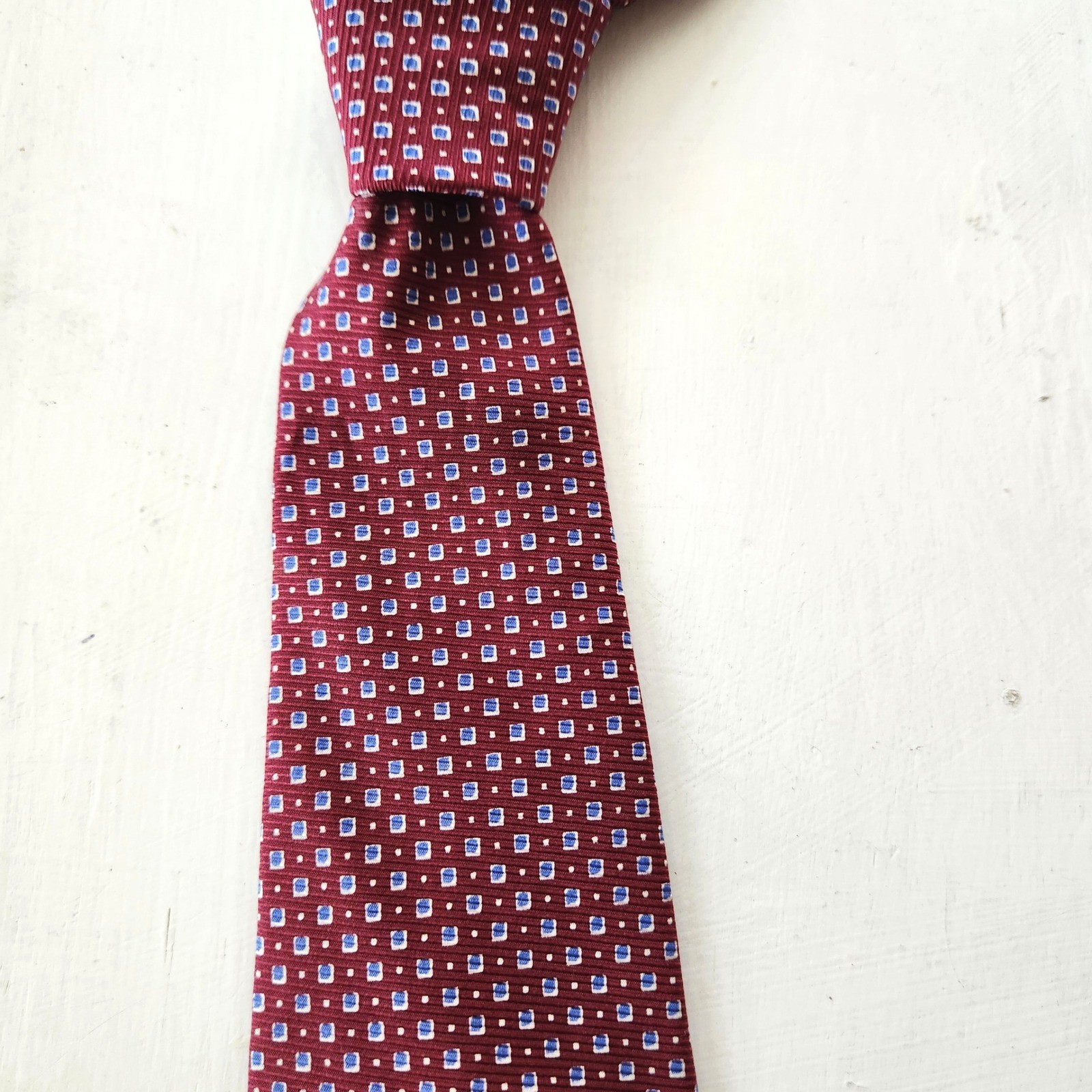 Vintage Brooks Brothers Makers All Silk Red Blue Micro Dot Pattern Necktie 56″