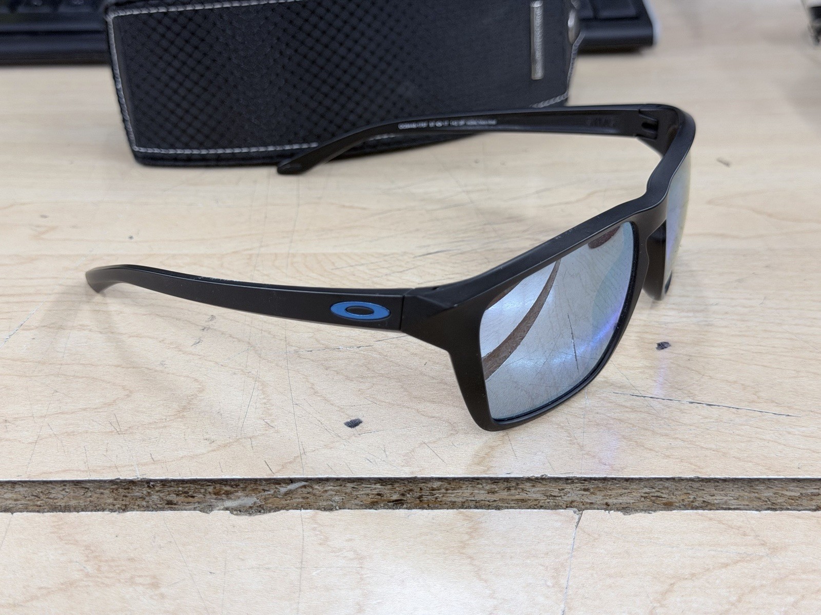 Oakley Sylas OO9448-1757 Matte Black Sunglasses 57mm 17mm 142mm