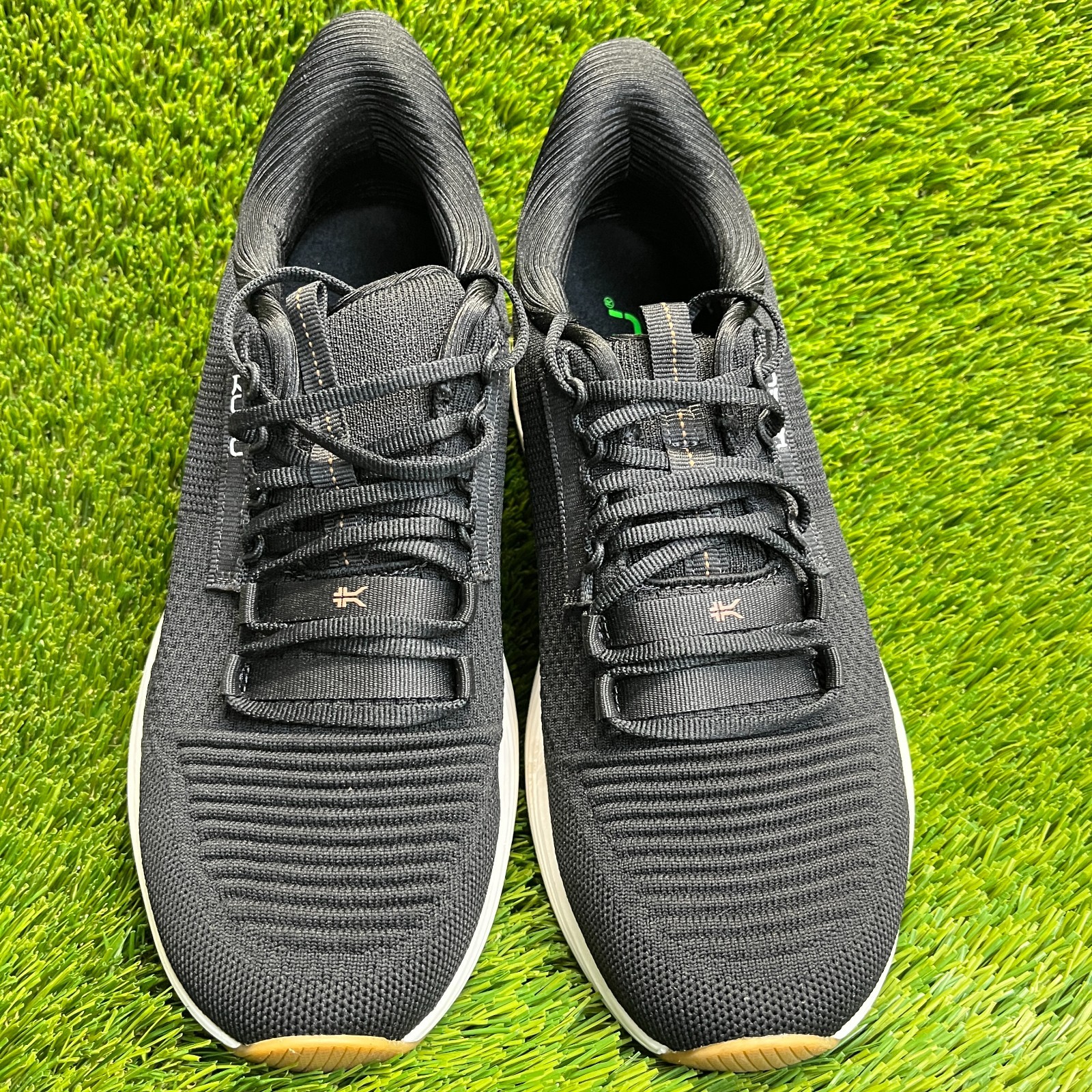 Kuru Atom 2 Womens Size 9 Black White Athletic Running Walking Shoes Sneakers
