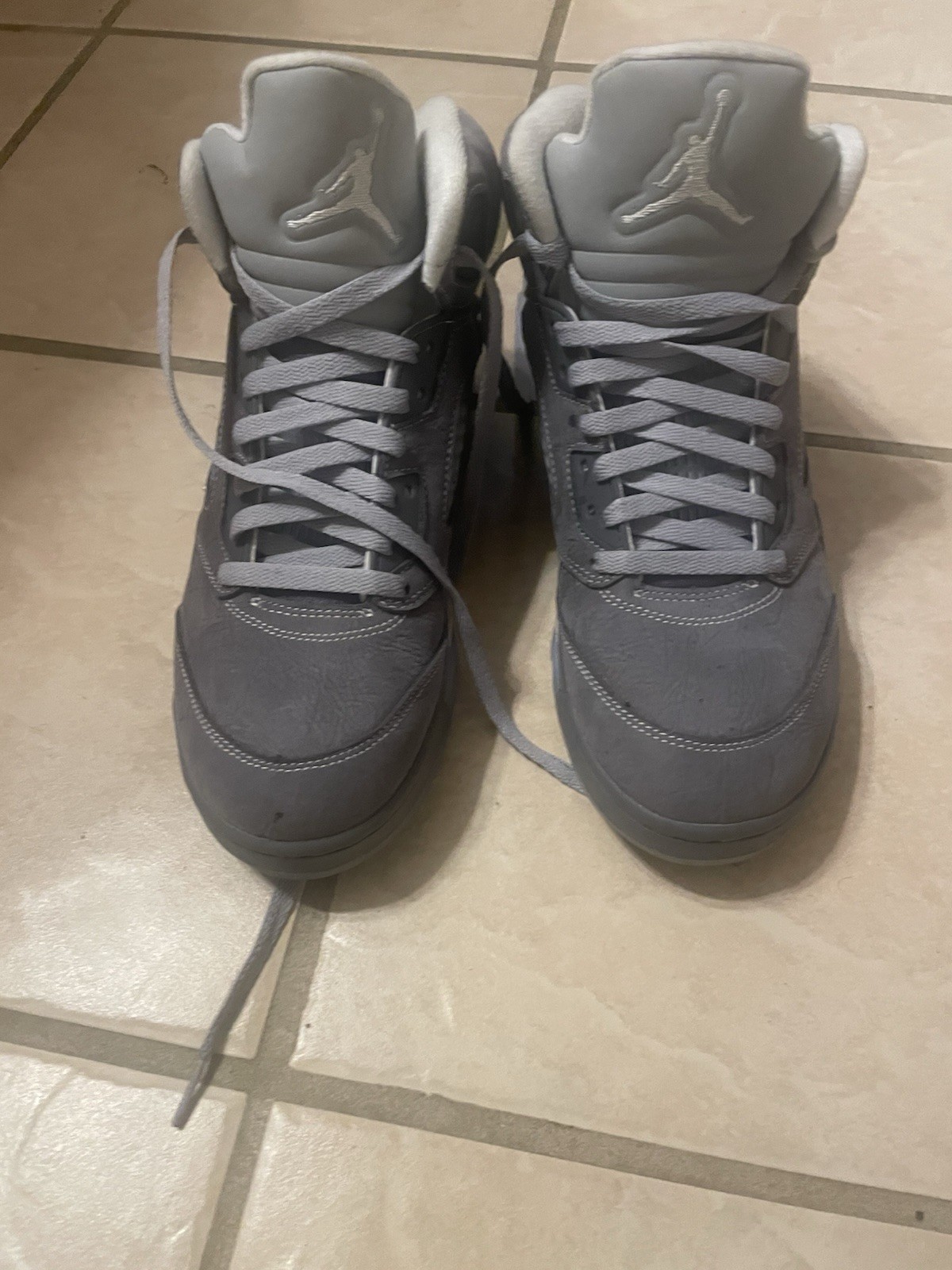 Jordan Air Jordan 5 Men’s Gray Mid Top Lace-Up Basketball Athletic Sneakers