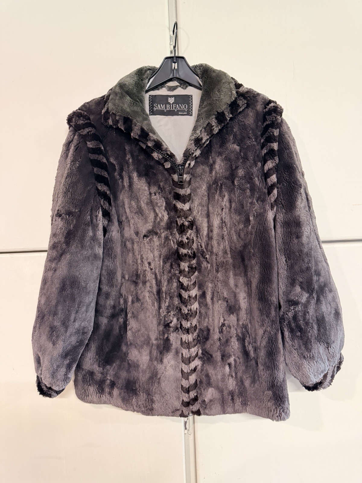 Vintage Sam Bifano Dallas Dyed Sheared Beaver Fur Jacket Gray Chevron Trim Coat