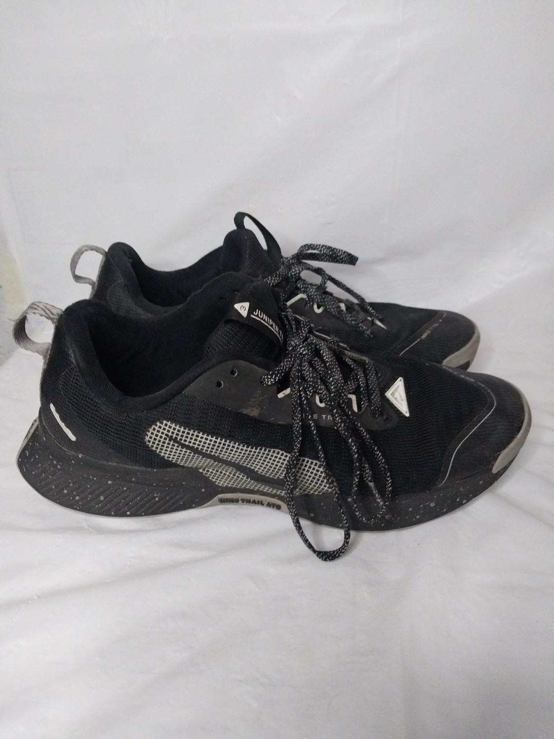 Nike Juniper Trail 3 Black Wolf Grey Sparkle White- FQ0904-001 Men’s Size 10