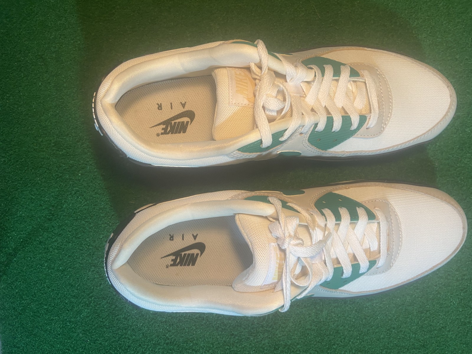 Nike Air Max 90 Malachite Green Size 13