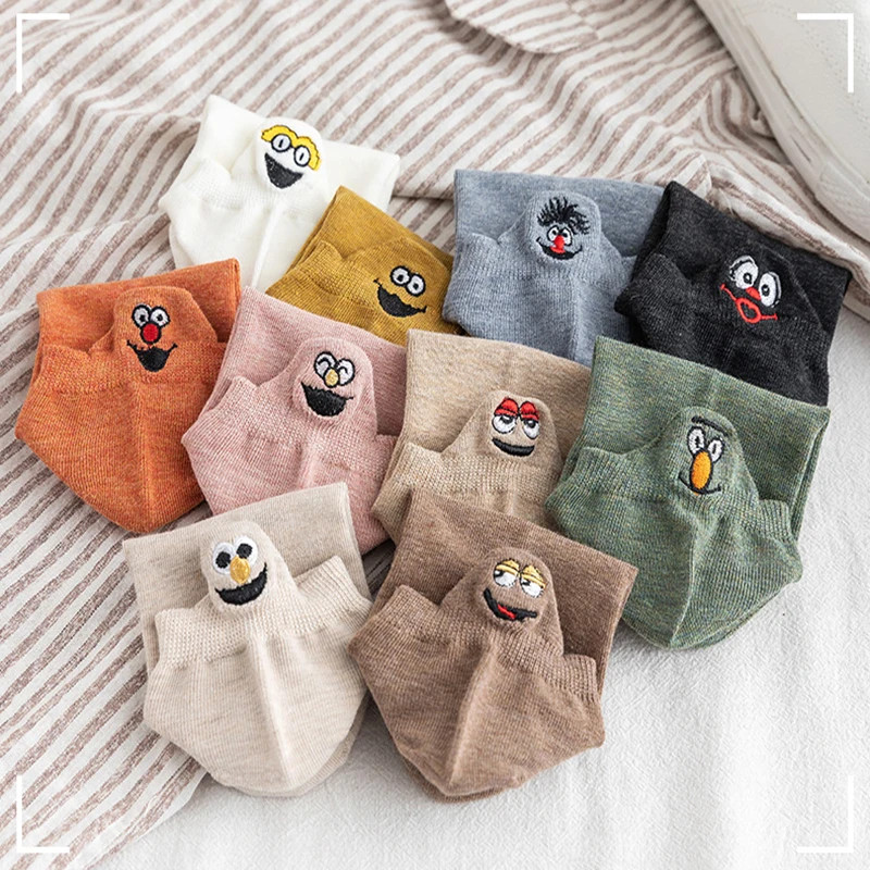 5 Pairs/Pack Kawaii Embroidered Expressio Women Socks Happy Fashion Ankle Funny