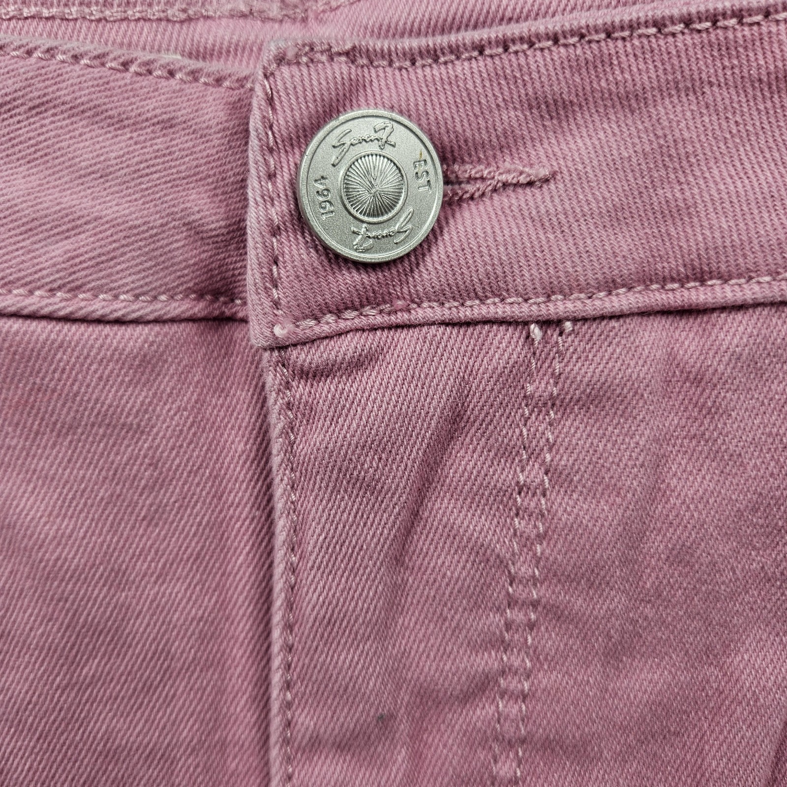 Seven7 Shorts Women’s Size 12 Fray Hem High Rise Denim Pastel Lavendar Zip