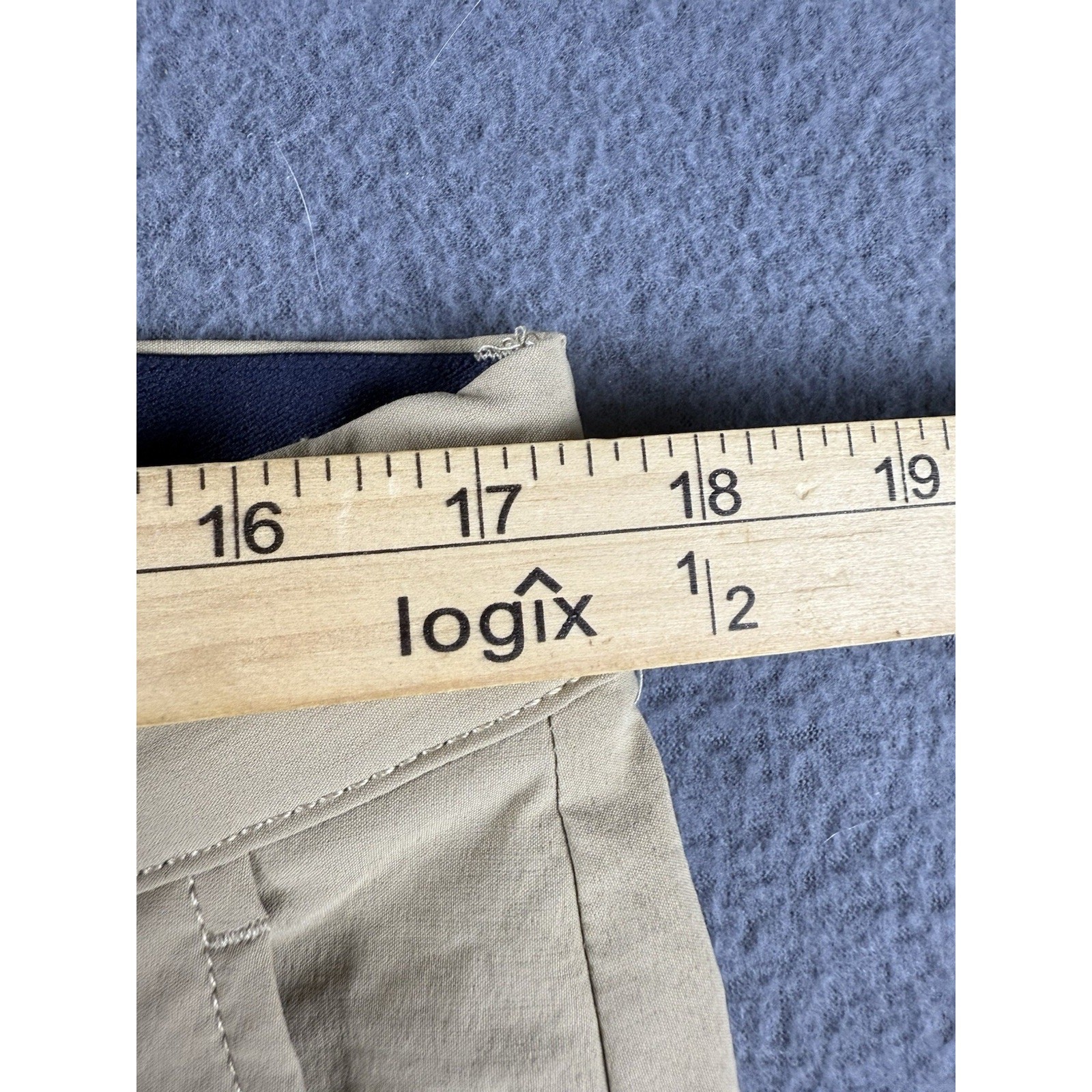 J. Crew Trademark 9 Inch Tech Short Men’s Size 35 Tan Chinos Golf Casual Preppy