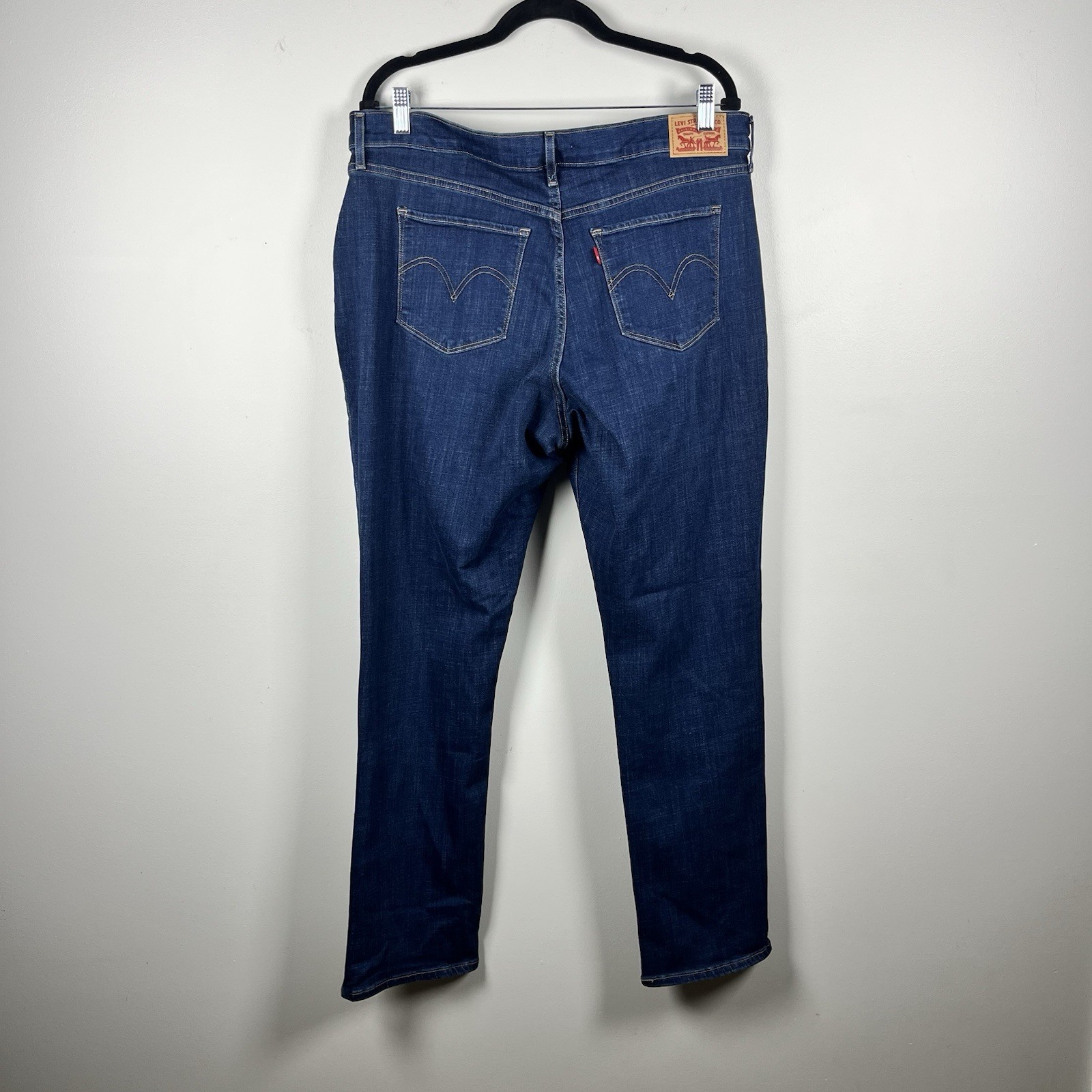 Levis‎ Womens Classic Straight Leg Dark Blue Wash Jeans Size 33