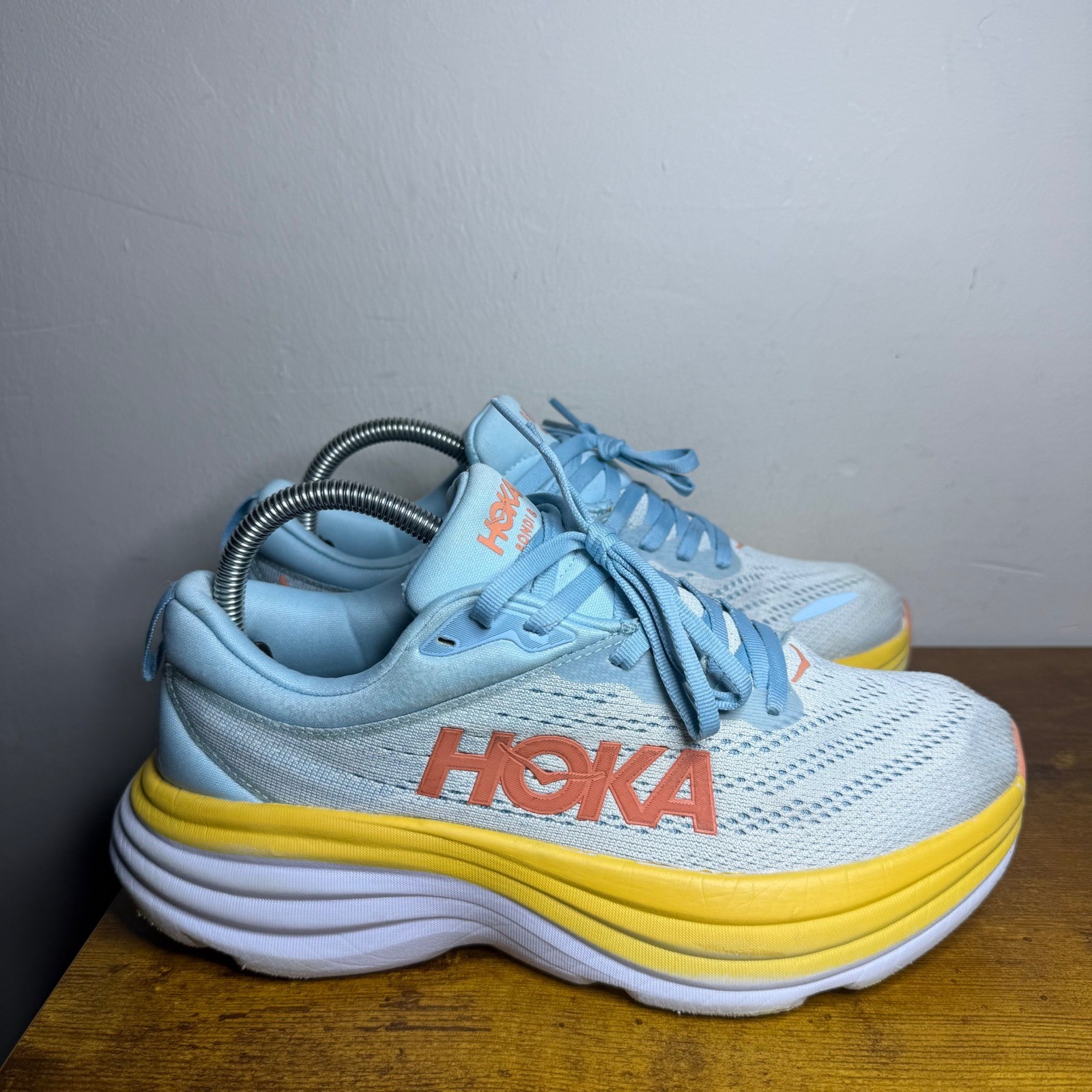 Hoka Bondi 8 Running Shoes Womens Size 8 D Wide (Men’s 7D) Blue Yellow